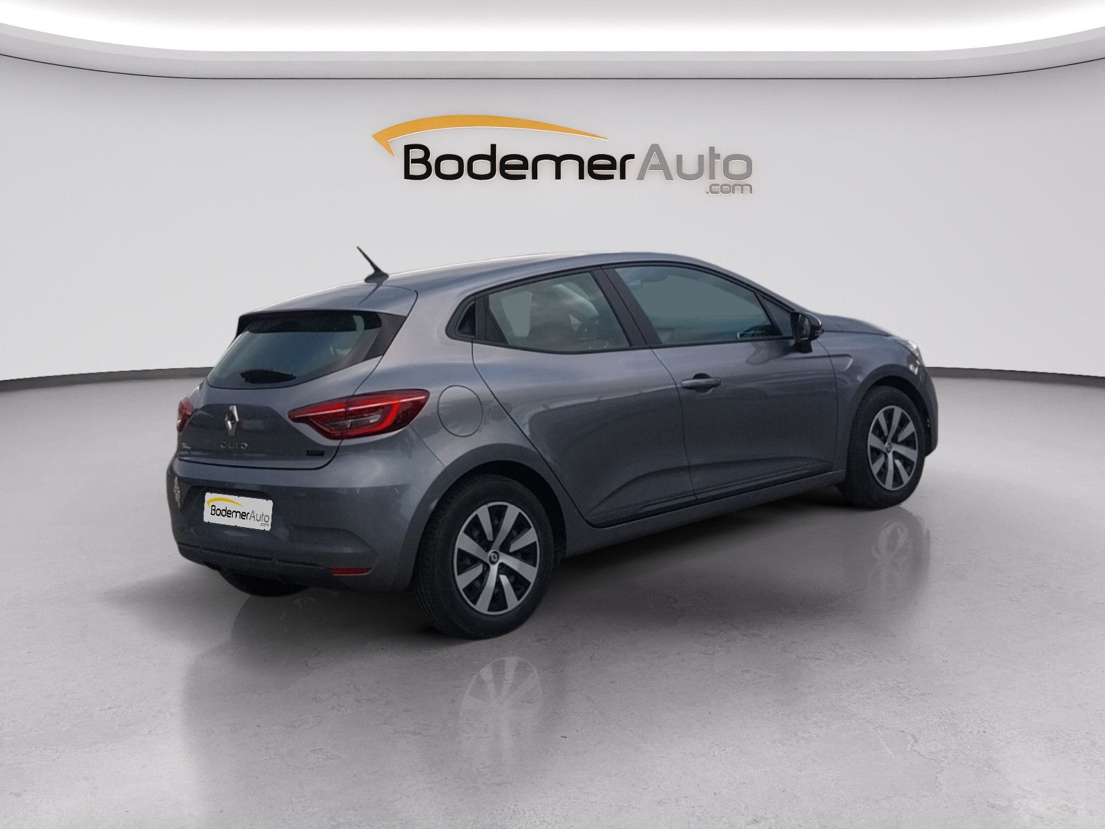 Vente en ligne Renault Clio 5 Clio E-Tech hybride 145 au prix de 16 490 €
