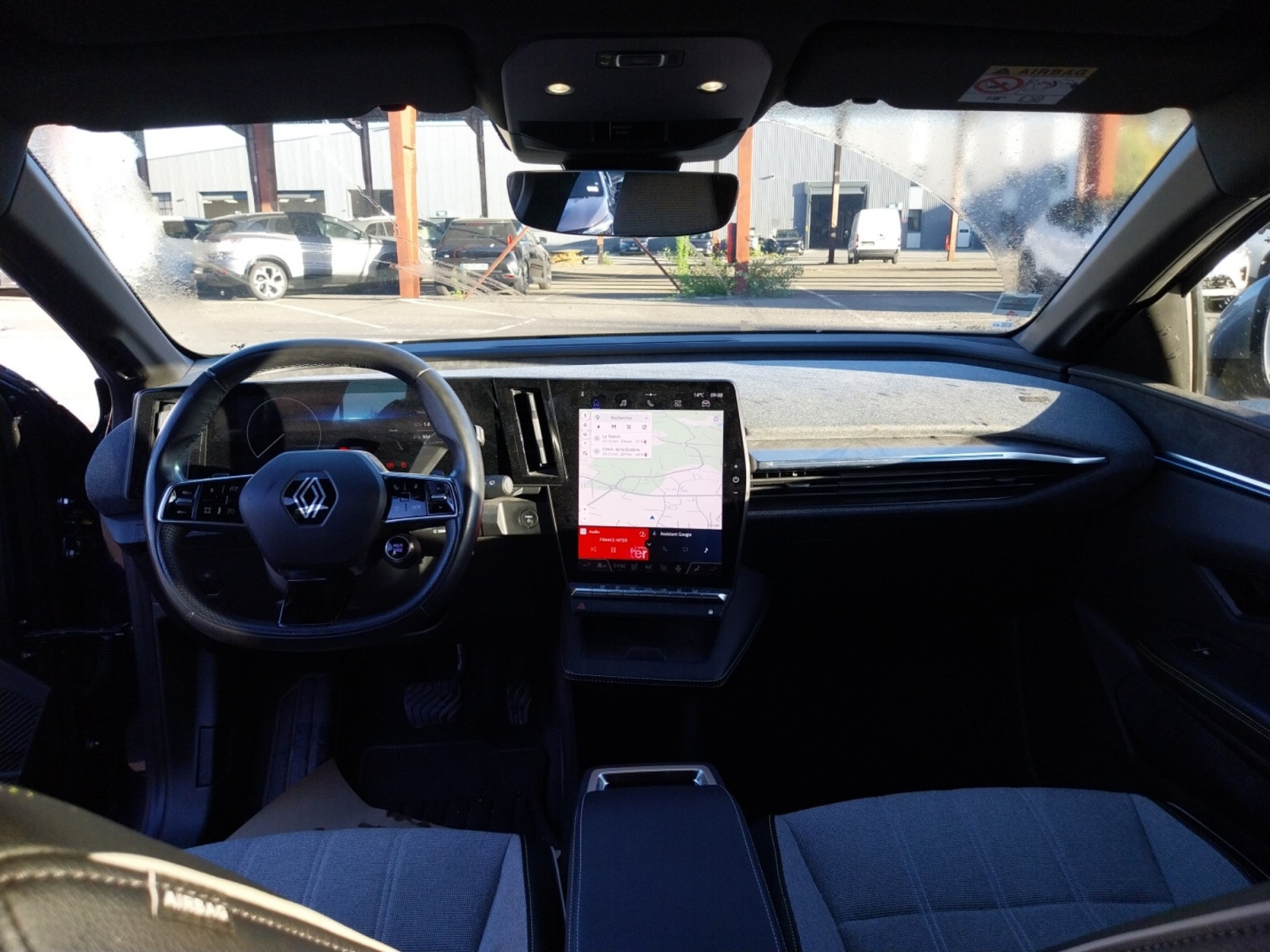 Vente en ligne Renault Megane E-Tech  EV60 220 ch super charge au prix de 23 590 €