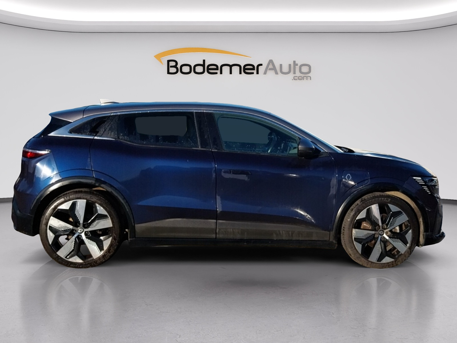 Vente en ligne Renault Megane E-Tech  EV60 220 ch super charge au prix de 23 590 €