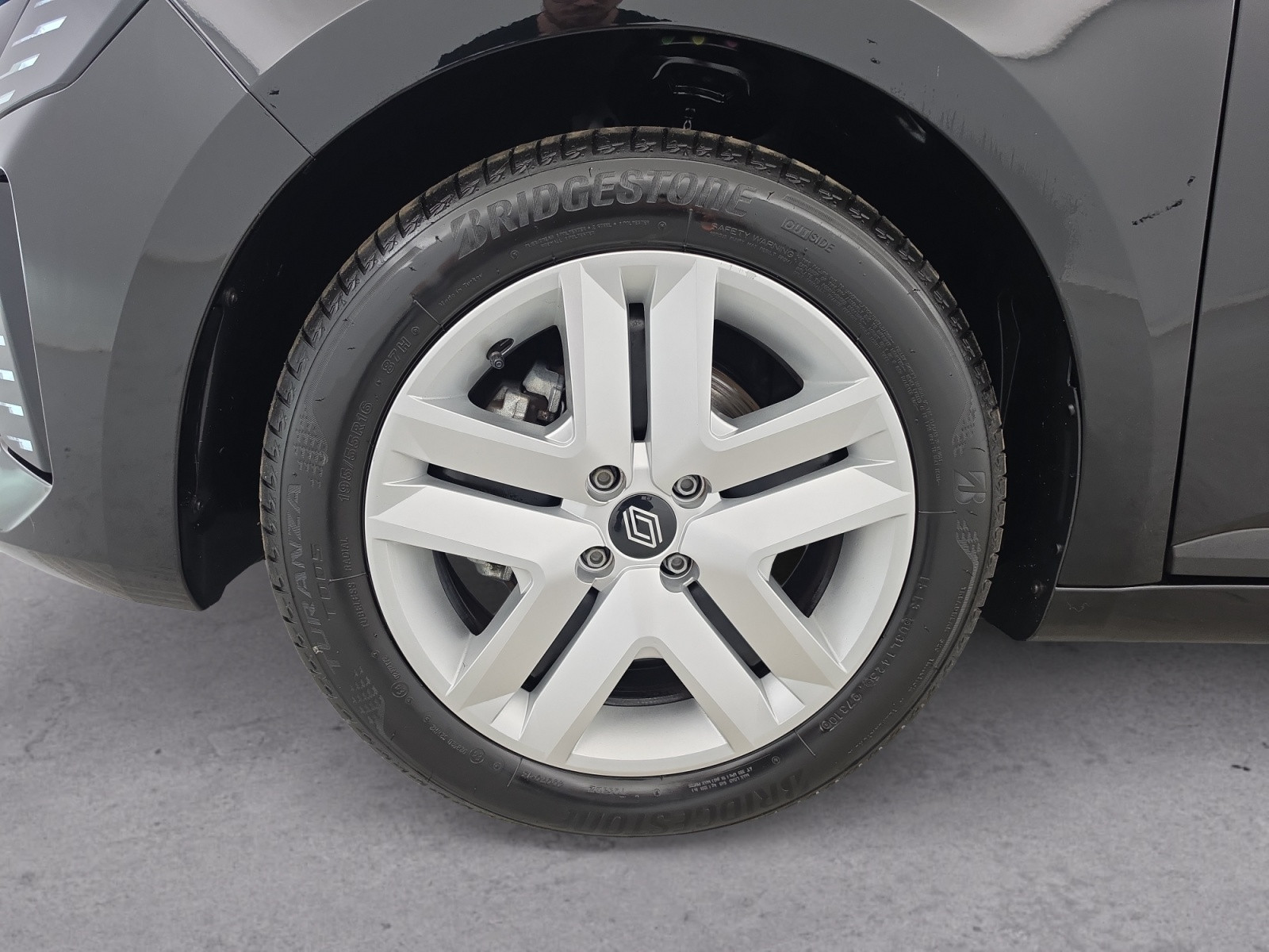 Vente en ligne Renault Clio 5 Clio Blue dCi 100 ch GSR2 au prix de 17 490 €
