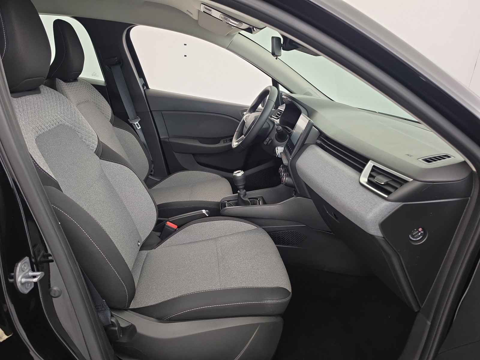 Vente en ligne Renault Clio 5 Clio Blue dCi 100 ch GSR2 au prix de 17 490 €