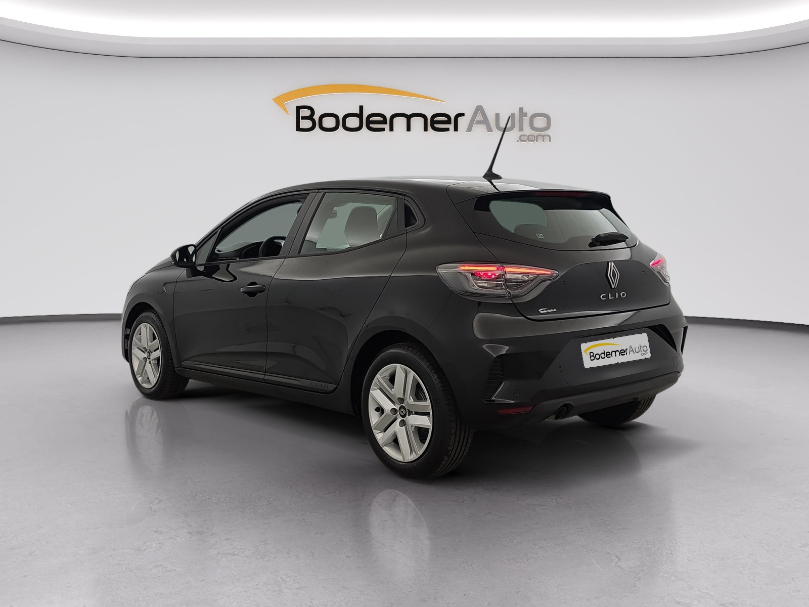 Vente en ligne Renault Clio 5 Clio Blue dCi 100 ch GSR2 au prix de 17 490 €