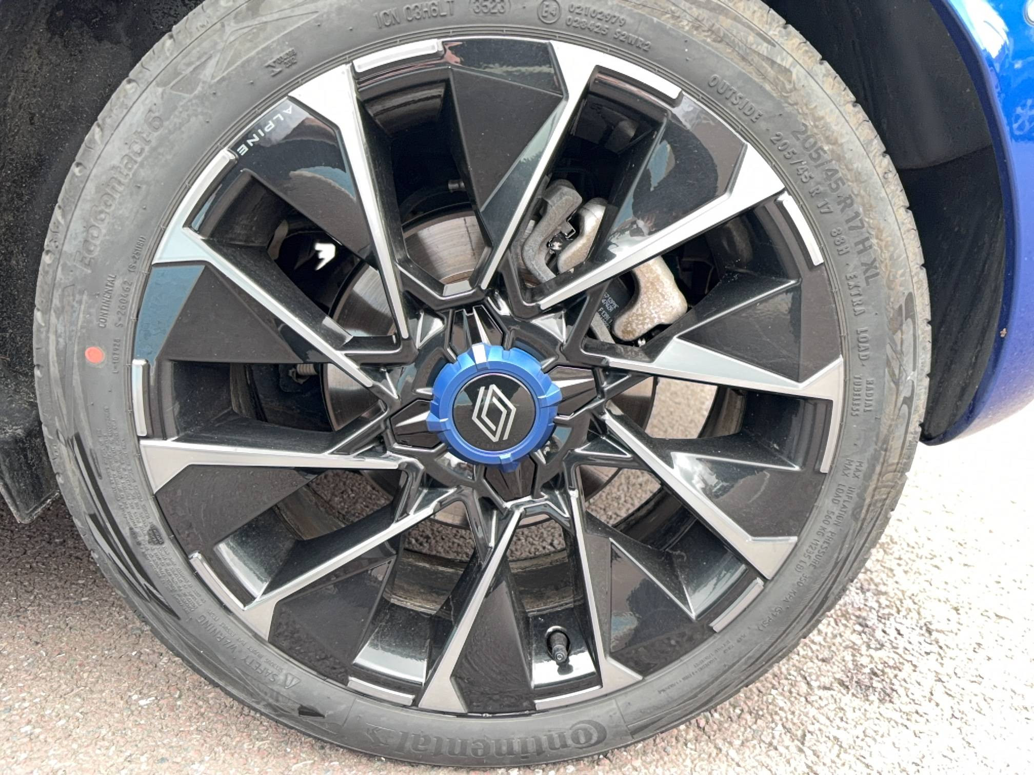 Vente en ligne Renault Clio 5 Clio E-Tech full hybrid 145 au prix de 20 290 €