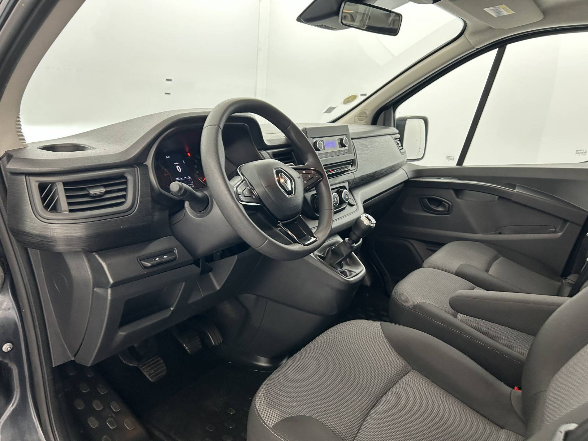 Vente en ligne Renault Trafic  L2 dCi 150 Energy S&S au prix de 27 990 €