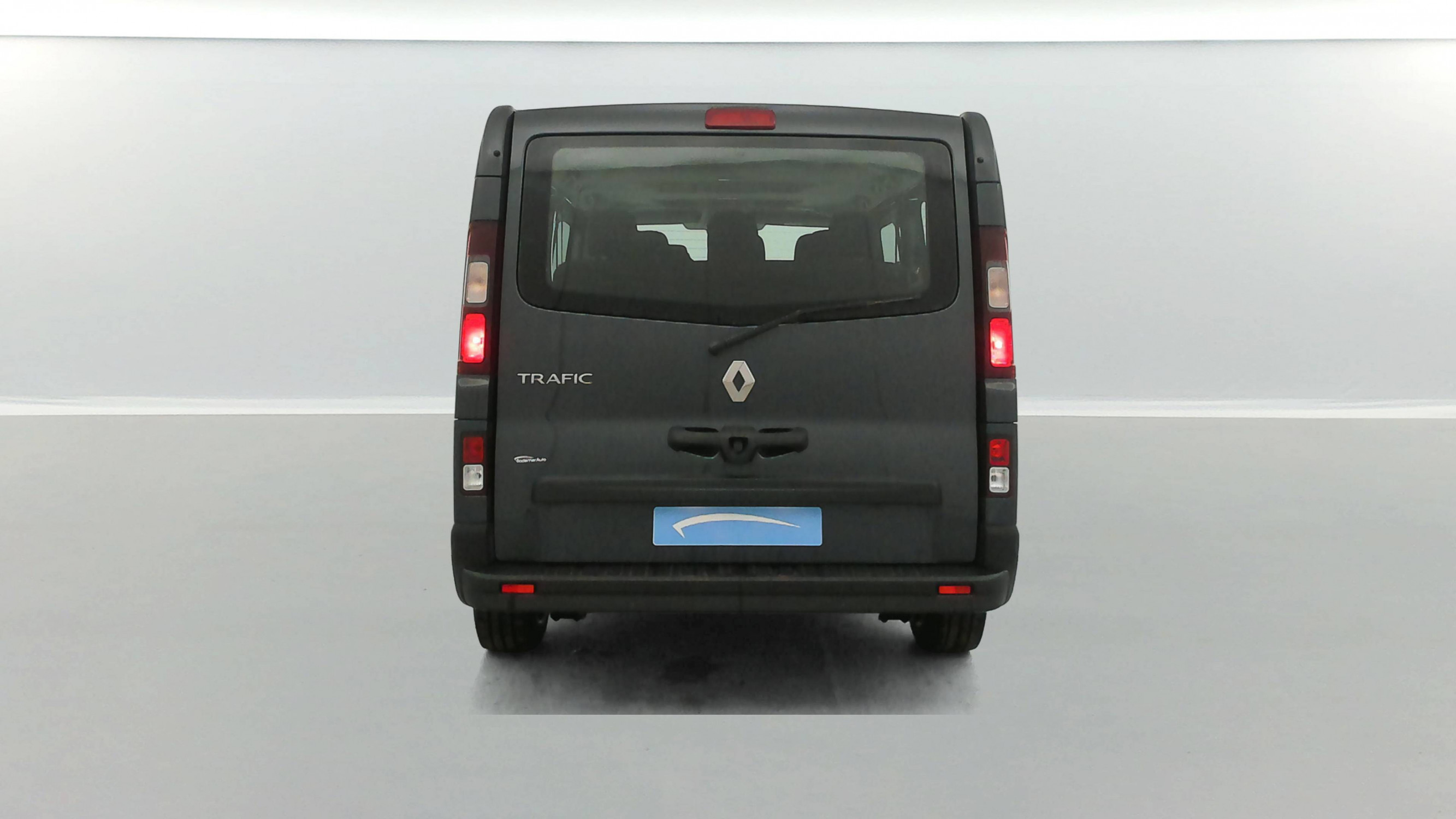 Vente en ligne Renault Trafic  L2 dCi 150 Energy S&S au prix de 27 990 €