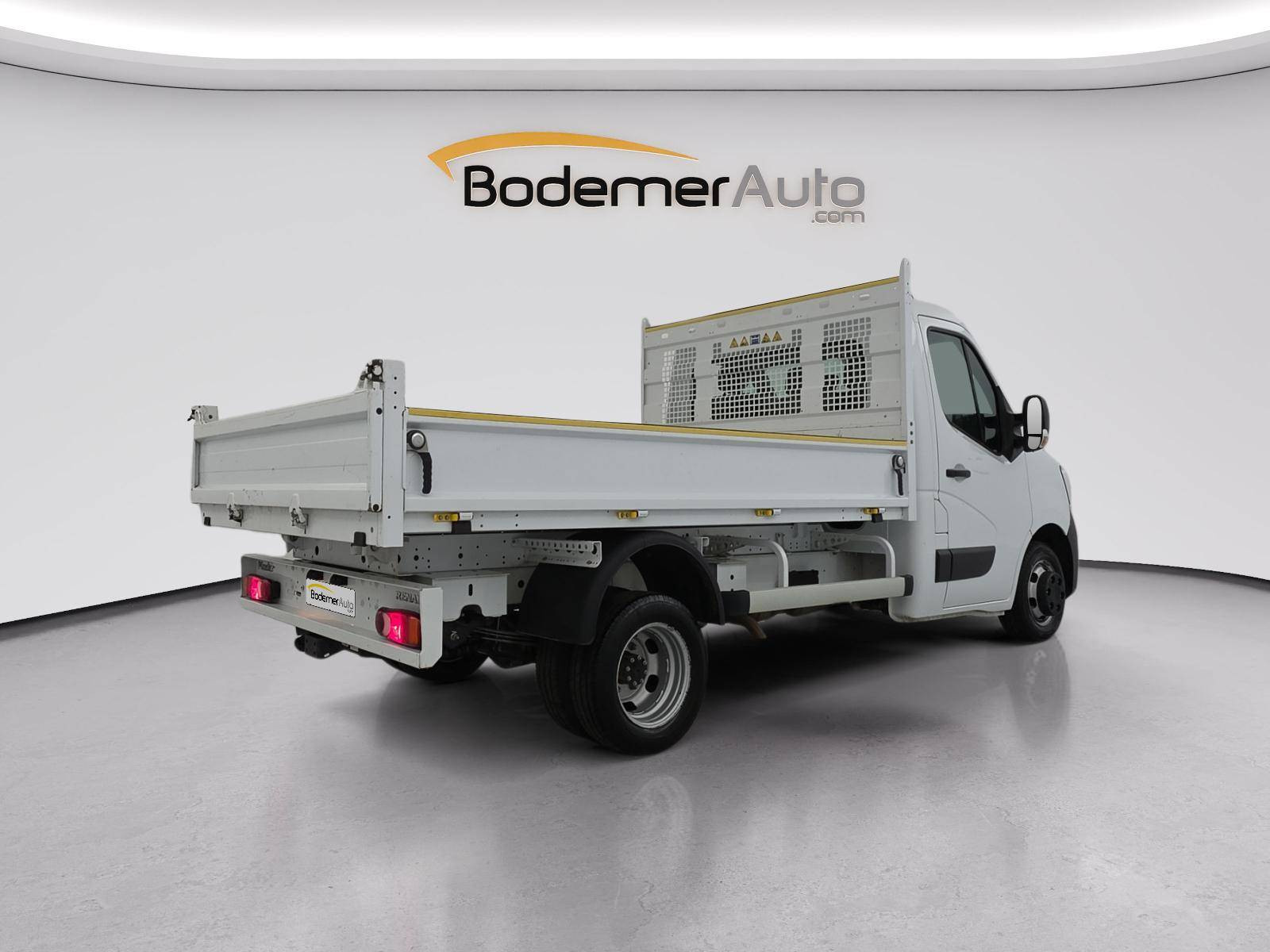 Vente en ligne Renault Master 3 Châssis Cabine MASTER CC PROP RJ3500 L2 PAFC BLUE DCI 130 EURO VI au prix de 31 590 €