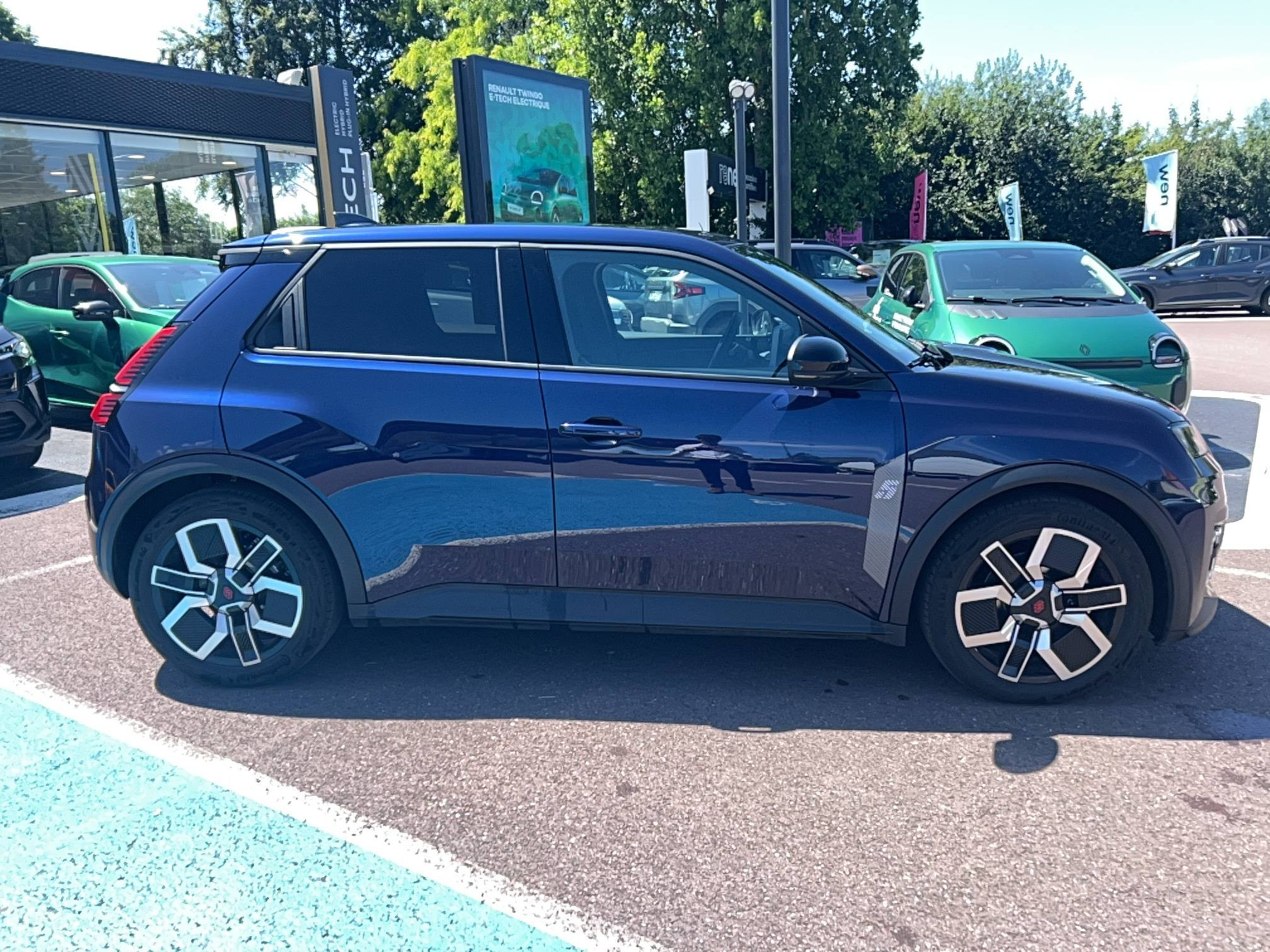 Vente en ligne Renault R5 E-Tech  150 ch autonomie confort au prix de 33 490 €