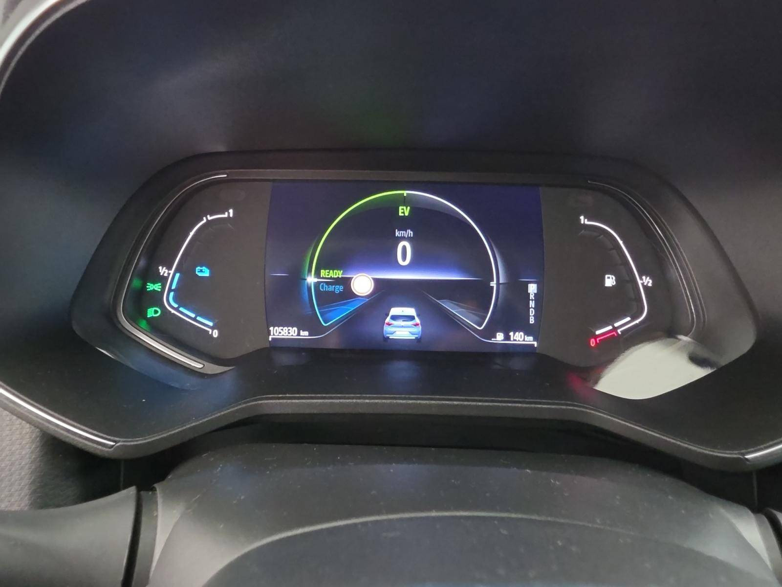 Vente en ligne Renault Clio 5 Clio E-Tech 140 au prix de 12 590 €