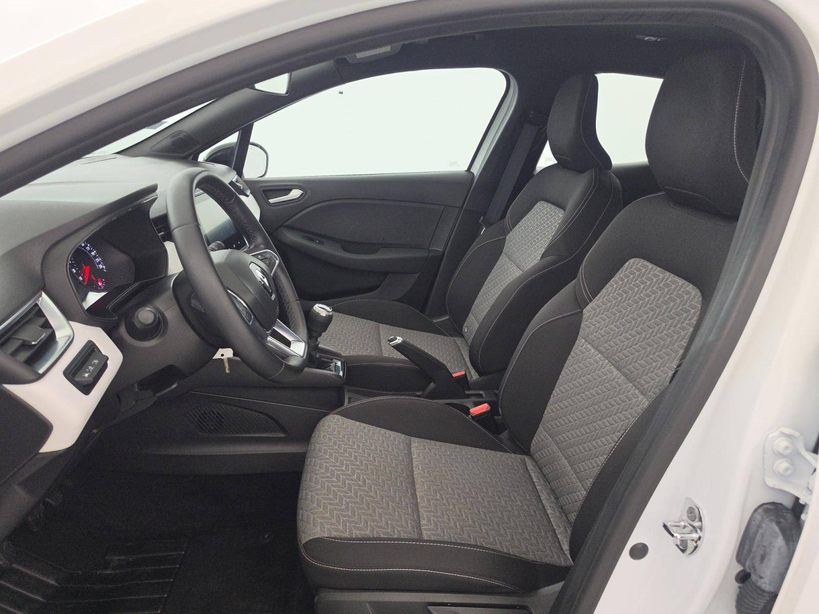 Vente en ligne Renault Clio 5 Clio TCe 90 - 21N au prix de 12 990 €