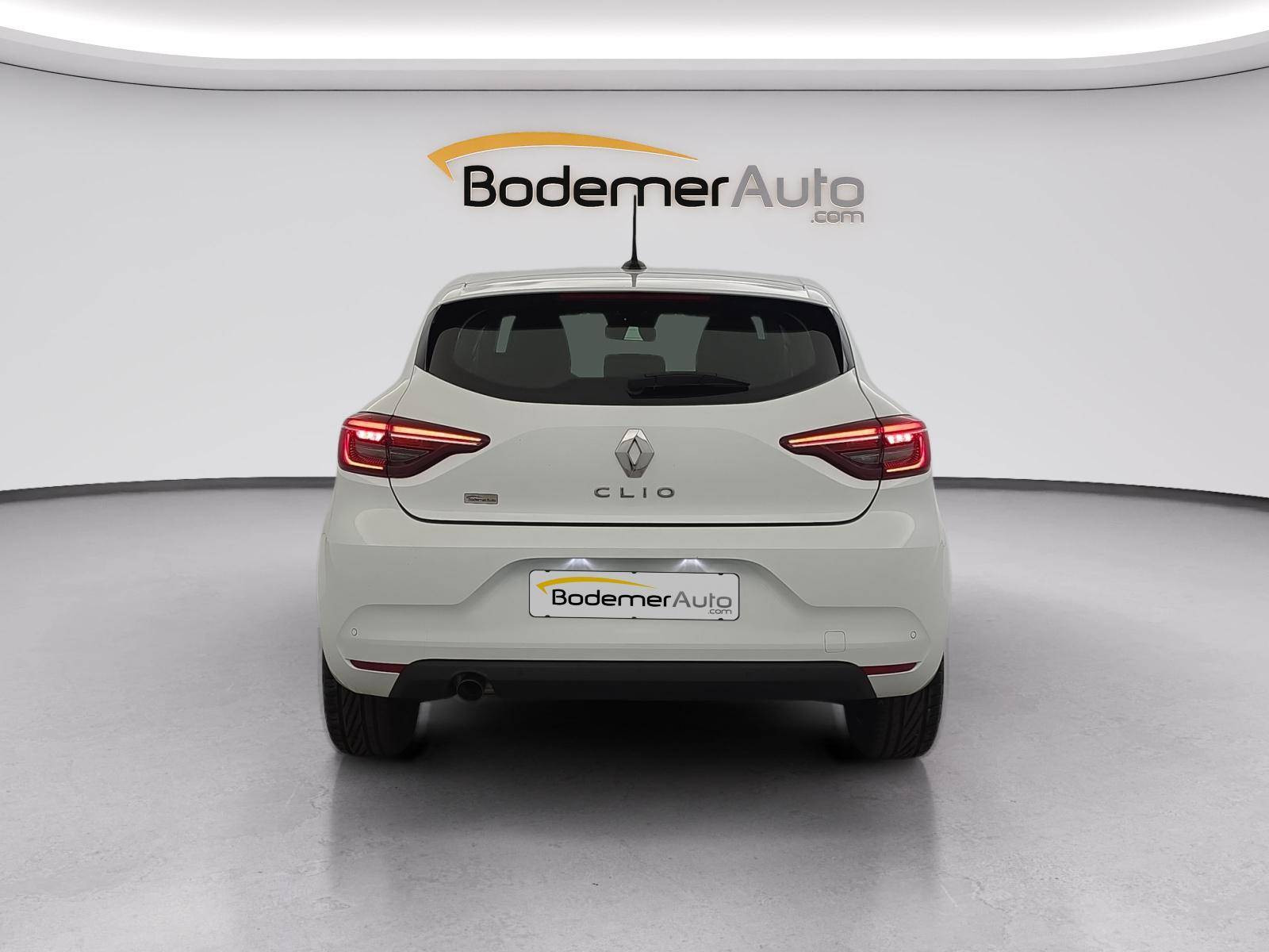 Vente en ligne Renault Clio 5 Clio TCe 90 - 21N au prix de 12 990 €