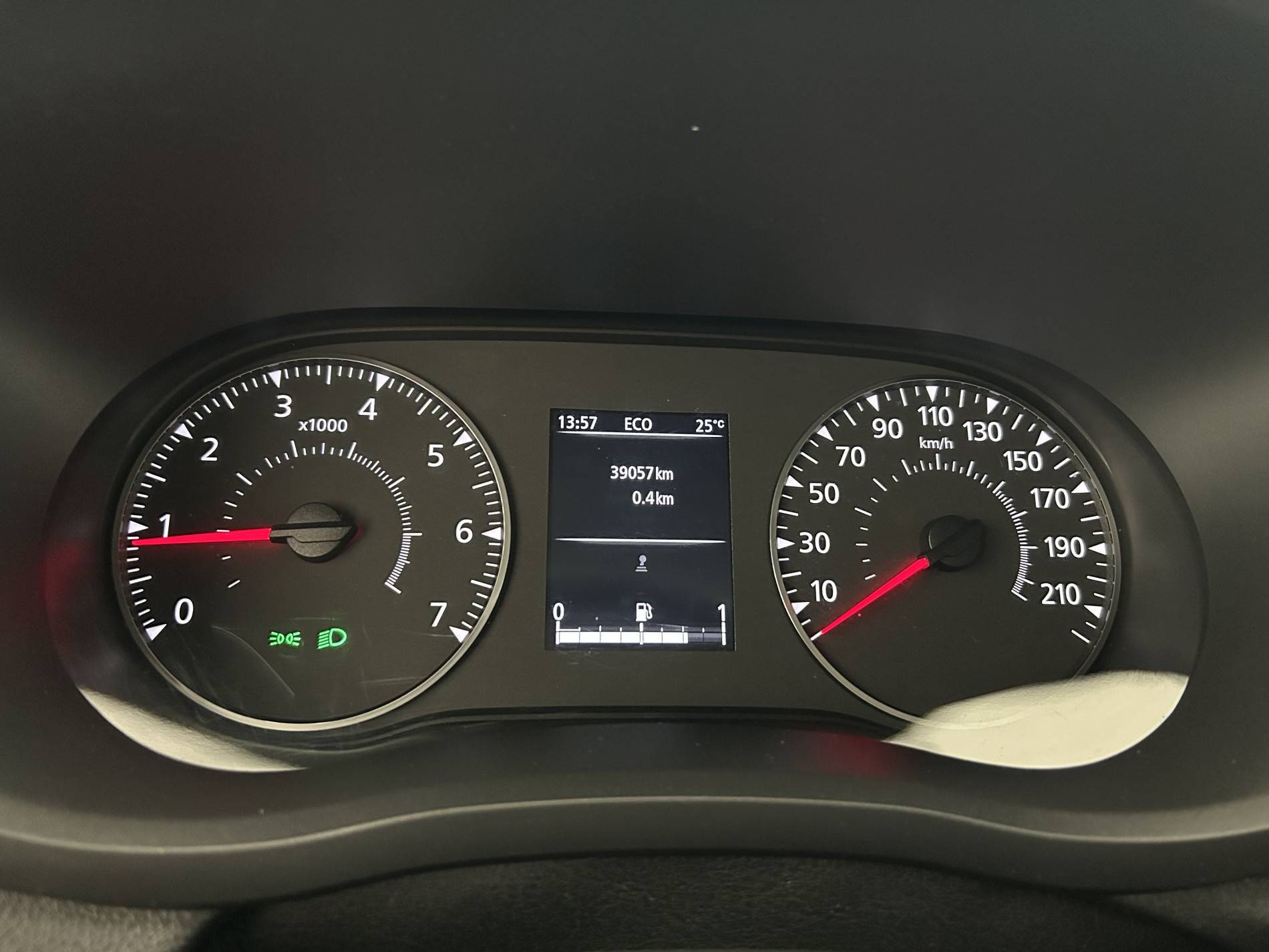 Vente en ligne Renault Master Fourgon MASTER FGN TRAC F3500 L3H3 BLUE DCI 135 au prix de 24 990 €