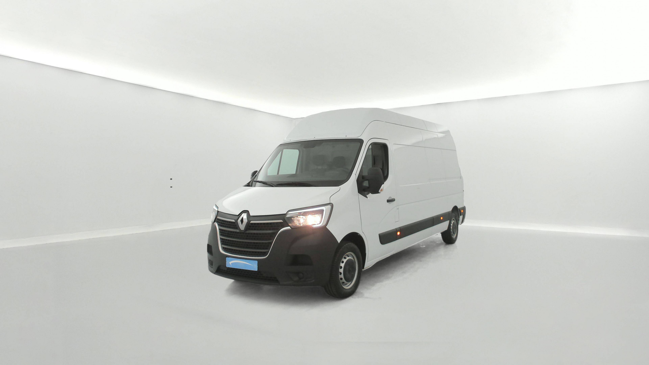 Renault Master Fourgon MASTER FGN TRAC F3500 L3H3 BLUE DCI 135 occasion de 2024 en vente à Bayeux