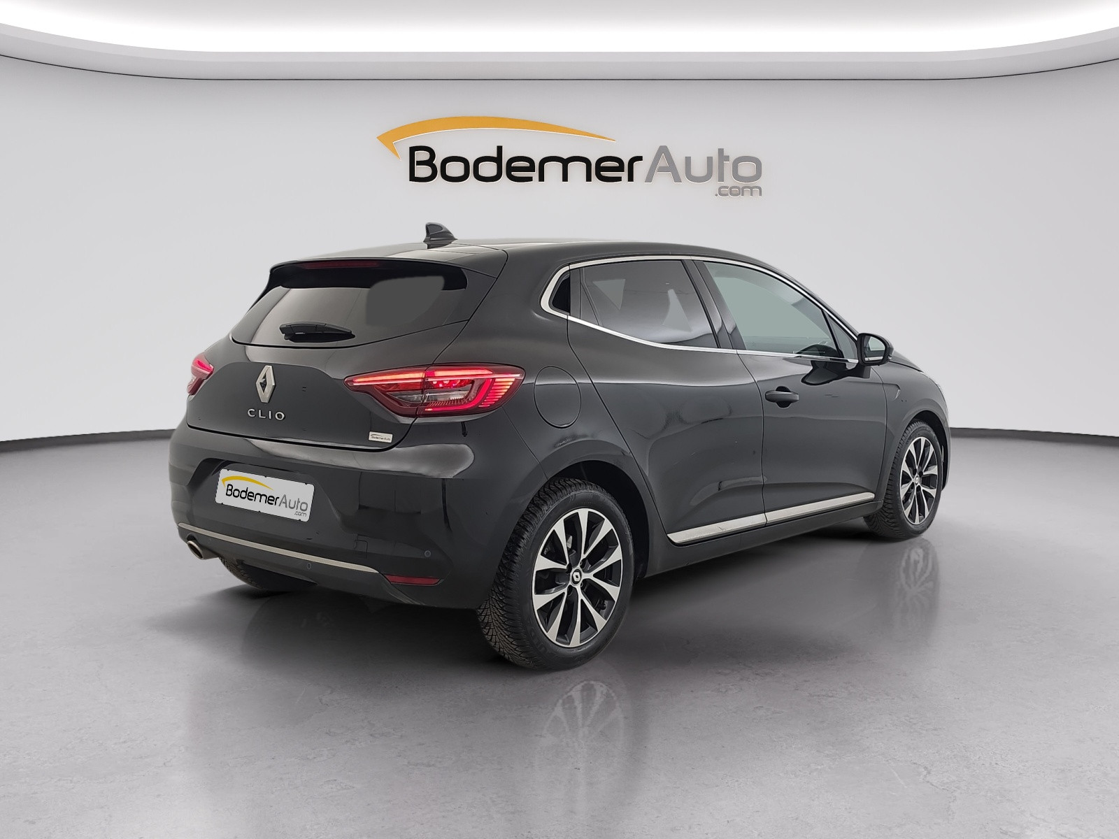 Vente en ligne Renault Clio 5 Clio TCe 90 au prix de 14 990 €