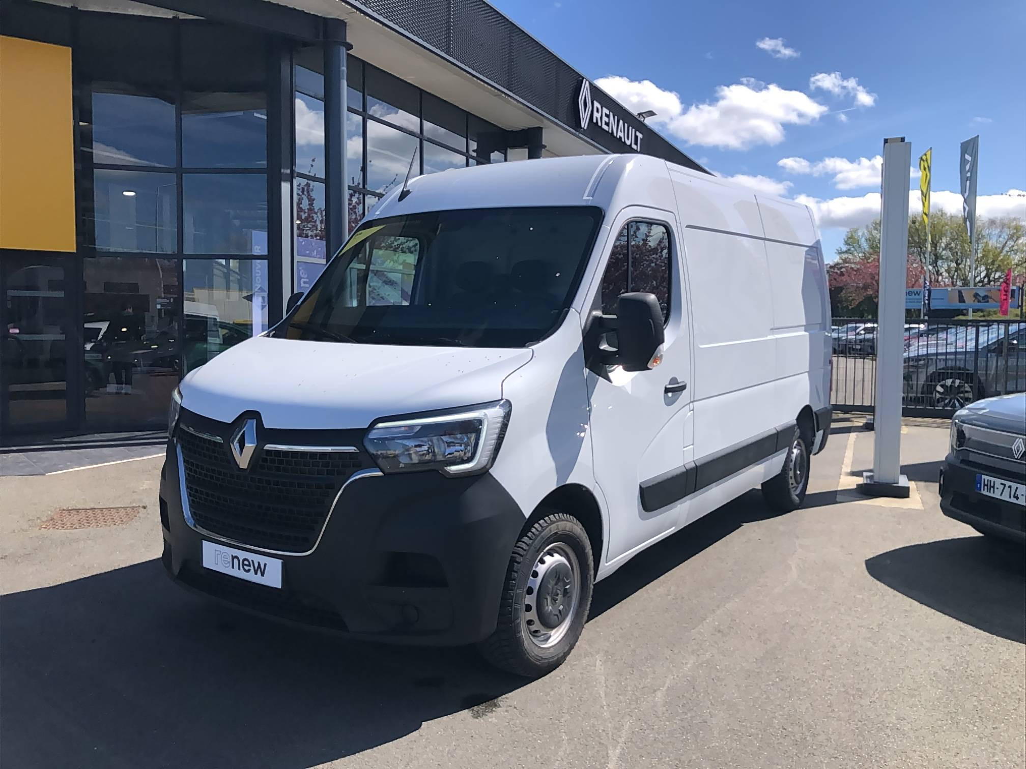 Renault Master Fourgon MASTER FGN TRAC F3500 L2H2 BLUE DCI 135 occasion de 2024 en vente à Vire