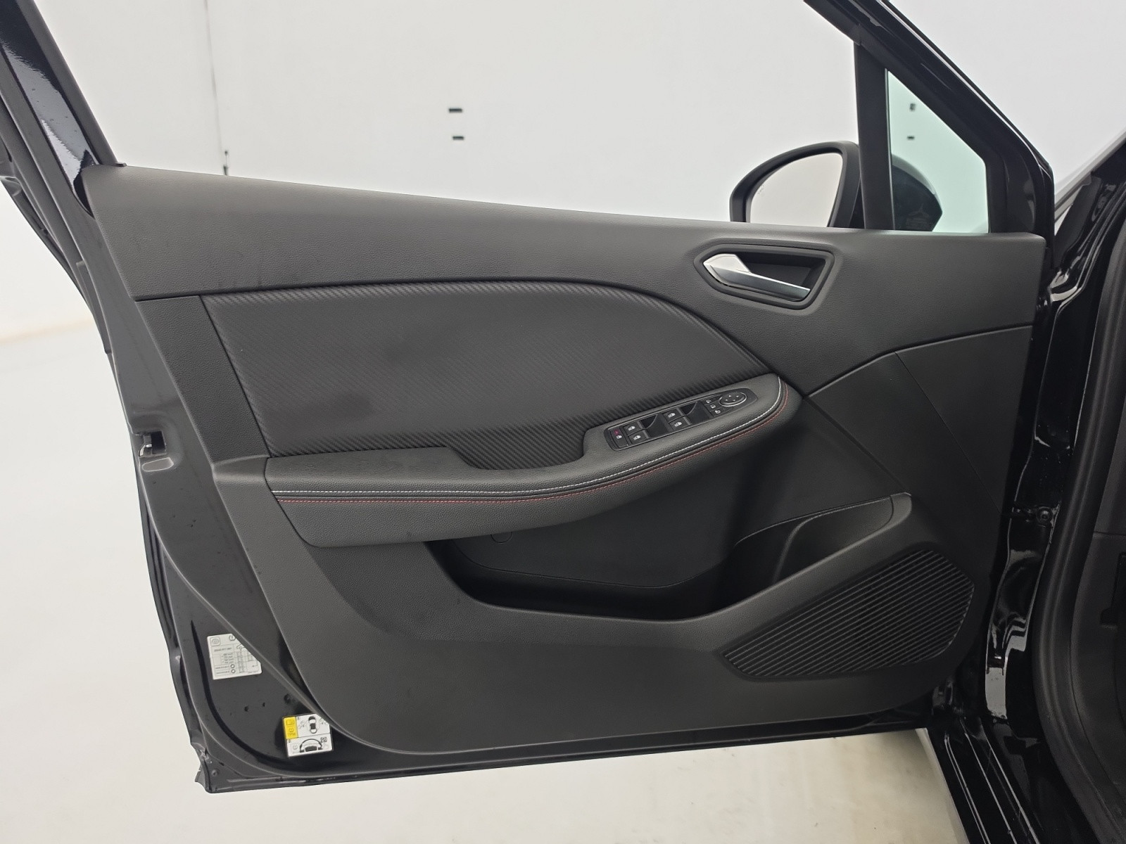 Vente en ligne Renault Clio 5 Clio TCe 140 au prix de 17 990 €