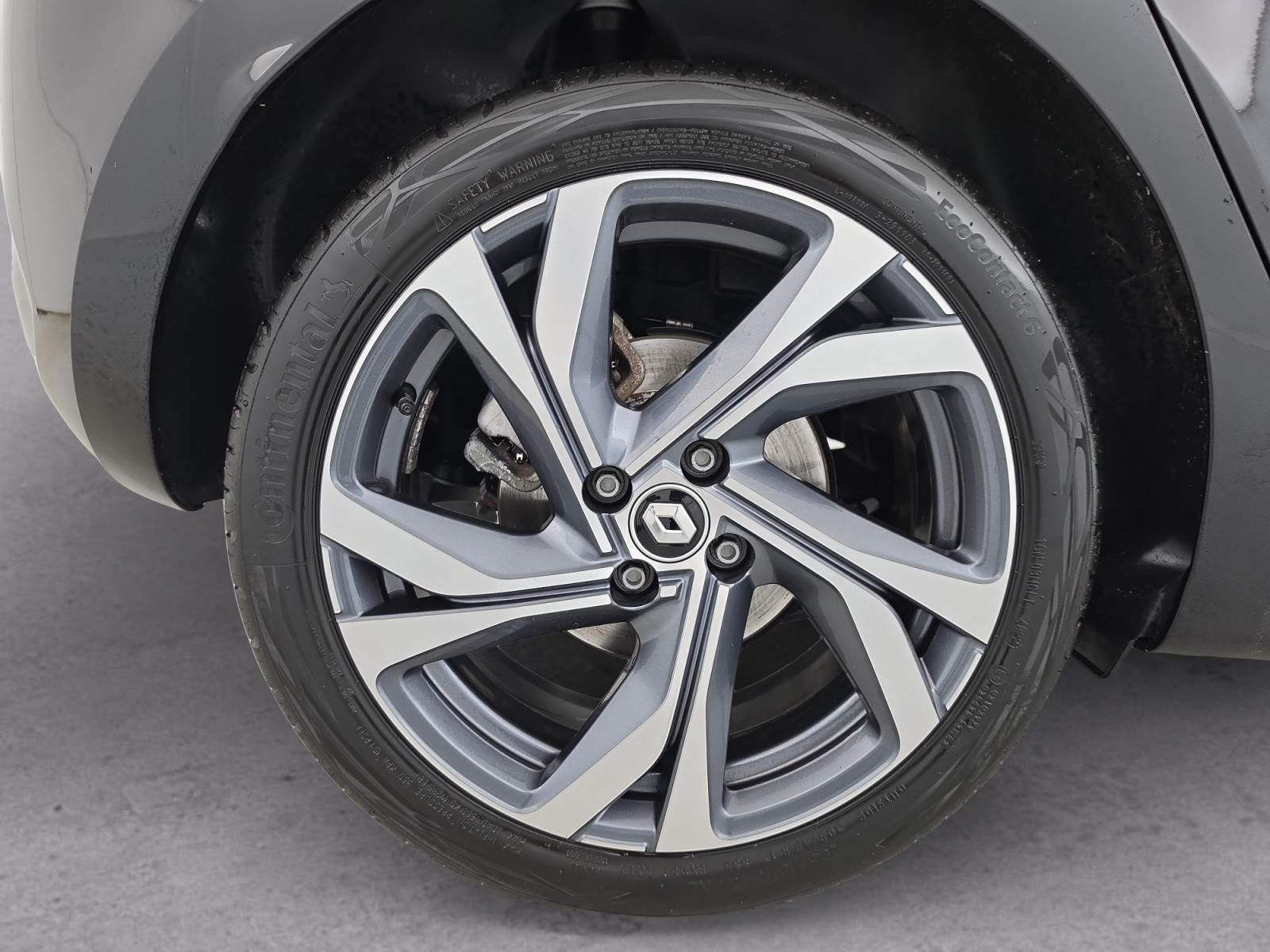 Vente en ligne Renault Clio 5 Clio TCe 140 au prix de 17 990 €