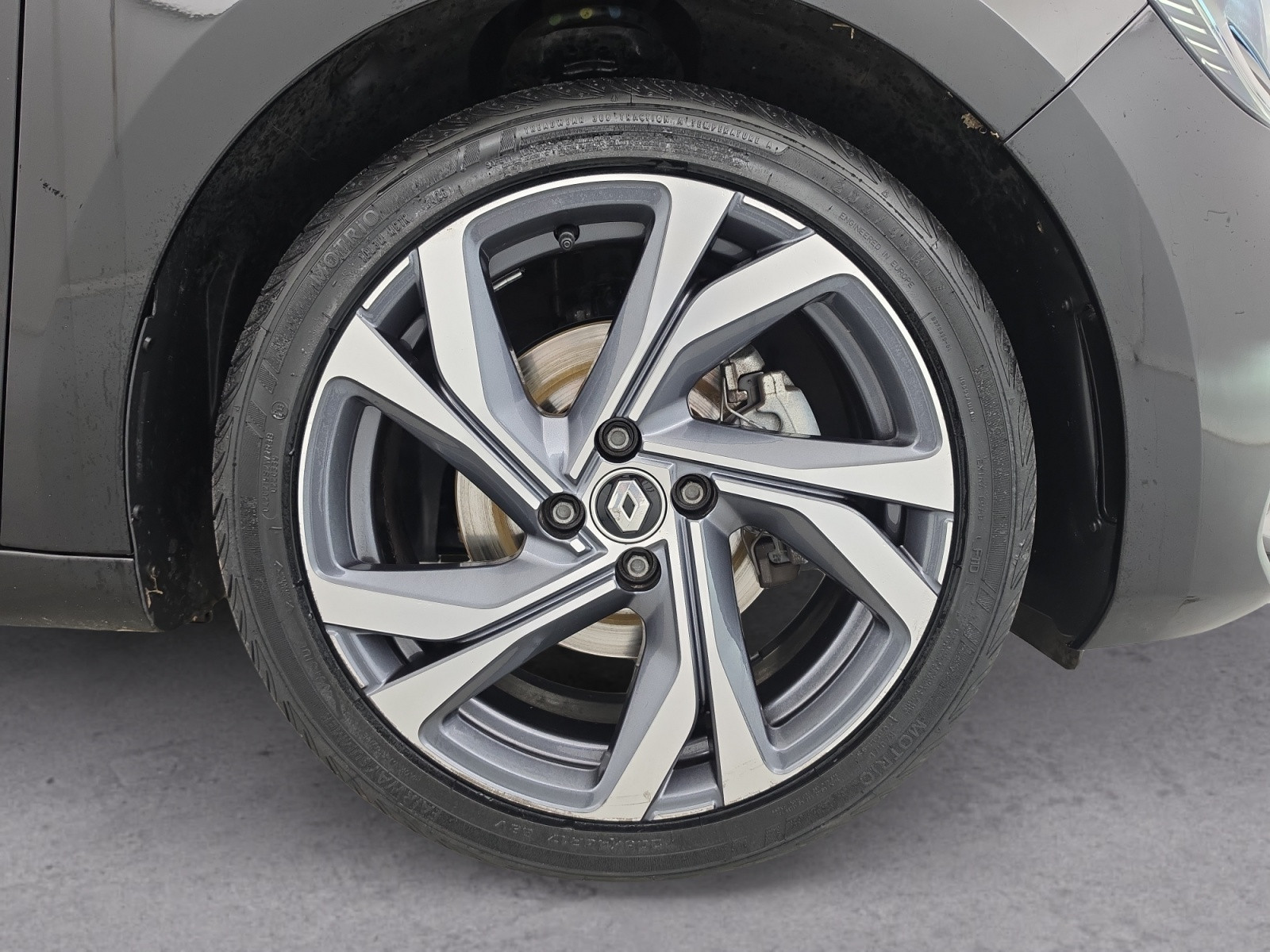 Vente en ligne Renault Clio 5 Clio TCe 140 au prix de 17 990 €