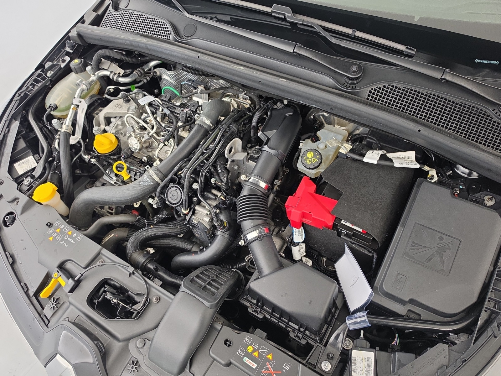 Vente en ligne Renault Clio 5 Clio TCe 140 au prix de 17 990 €
