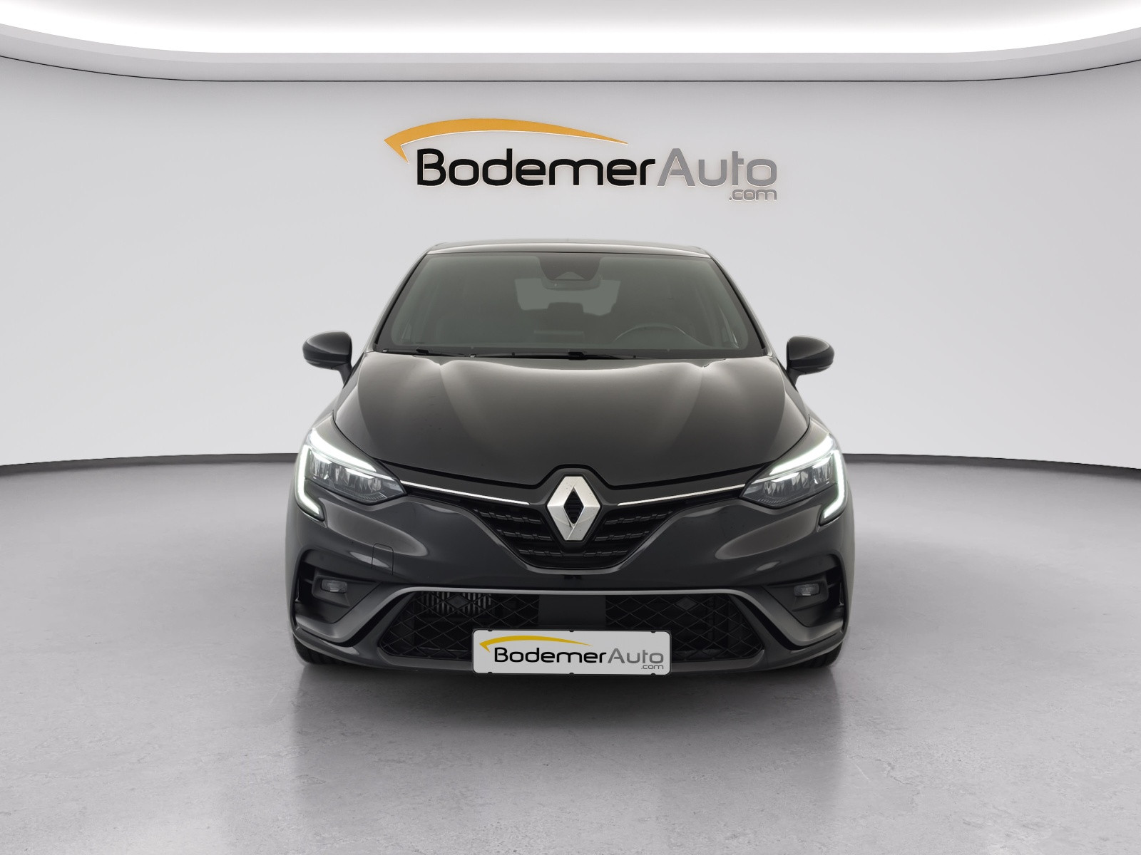 Vente en ligne Renault Clio 5 Clio TCe 140 au prix de 17 990 €