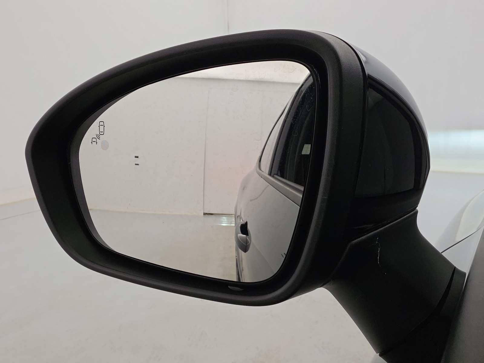 Vente en ligne Renault Clio 5 Clio TCe 140 au prix de 17 990 €