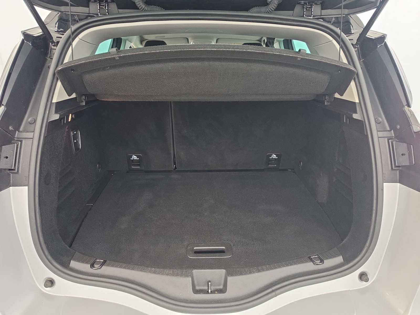 Vente en ligne Renault Scenic 4 Scenic Blue dCi 120 - 21 au prix de 13 990 €