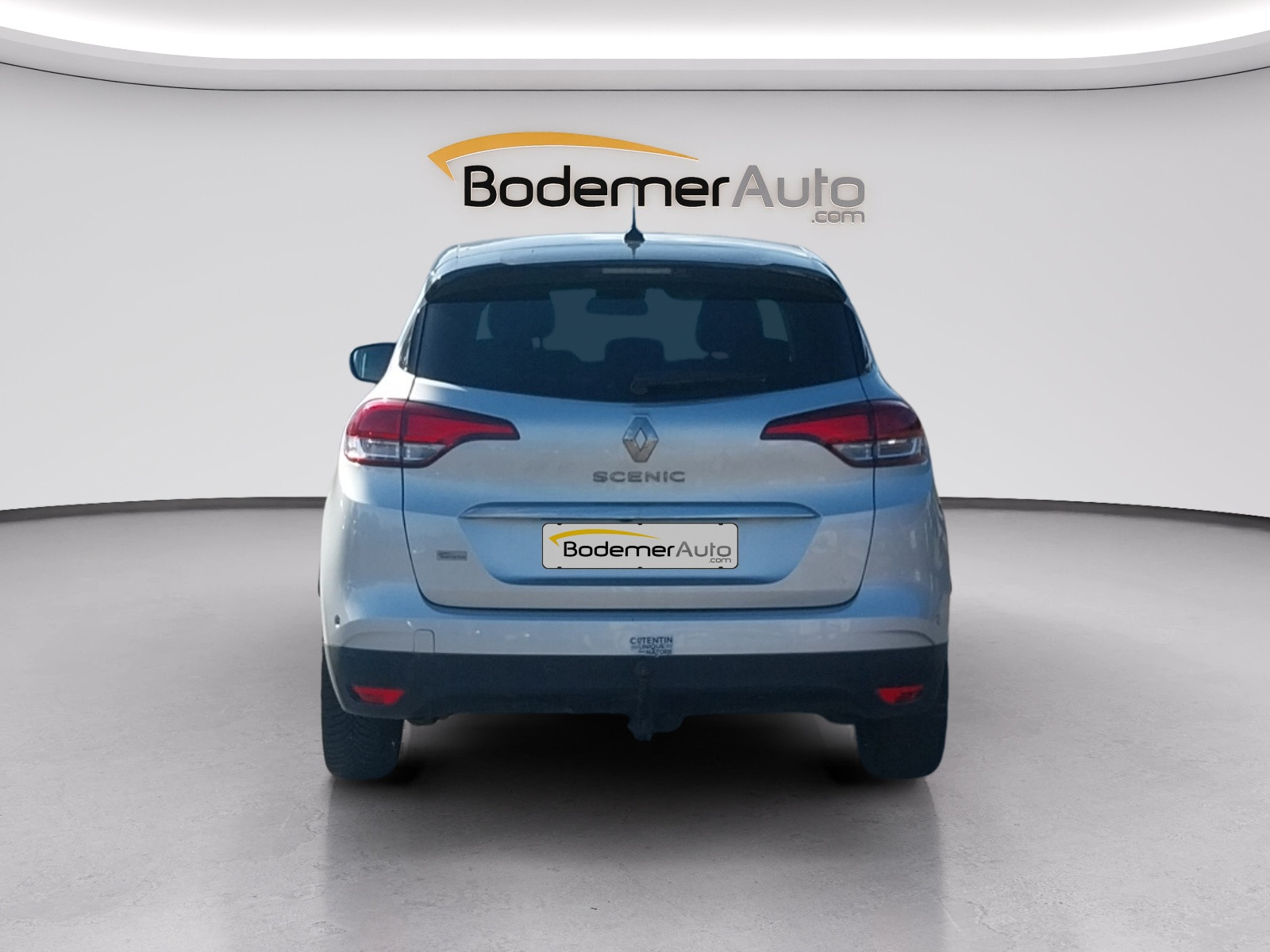 Vente en ligne Renault Scenic 4 Scenic Blue dCi 120 EDC au prix de 13 990 €