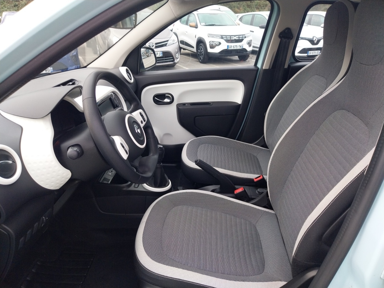 Vente en ligne Renault Twingo 3  SCe 65 au prix de 12 490 €