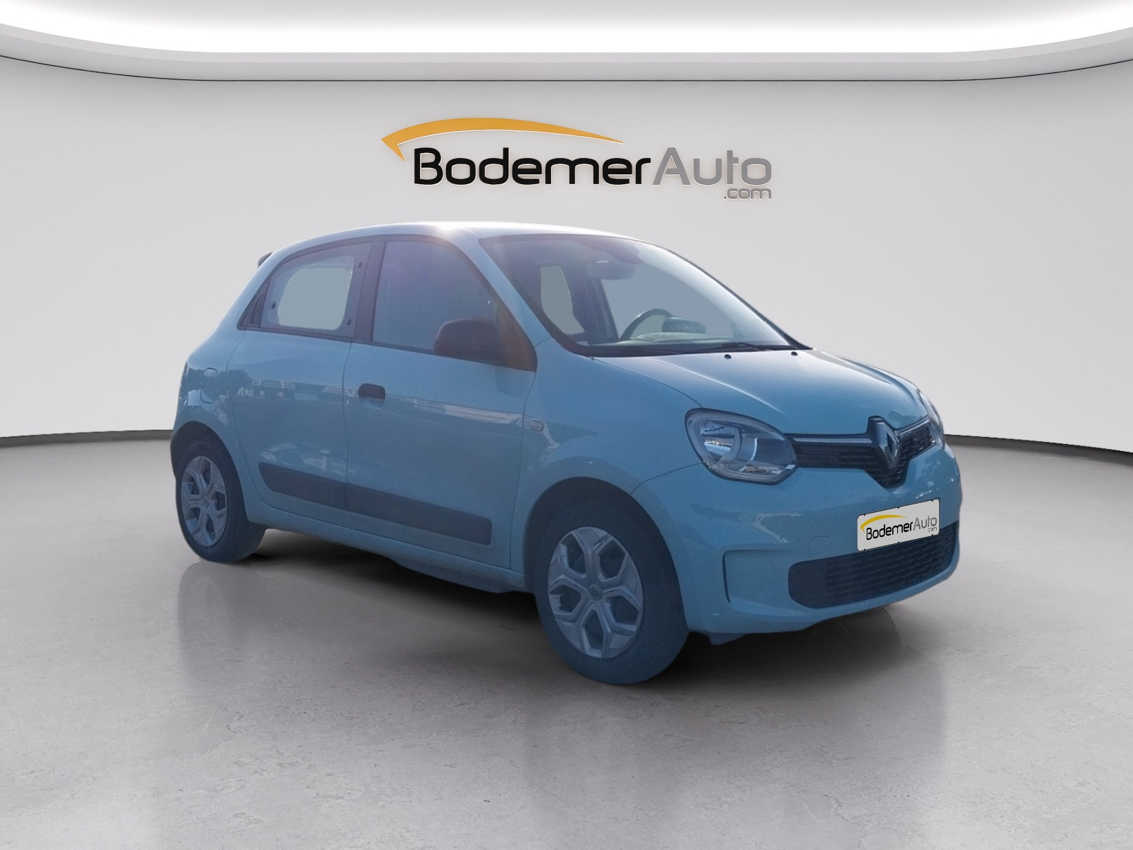 Vente en ligne Renault Twingo Electrique Twingo III E-Tech au prix de 12 990 €