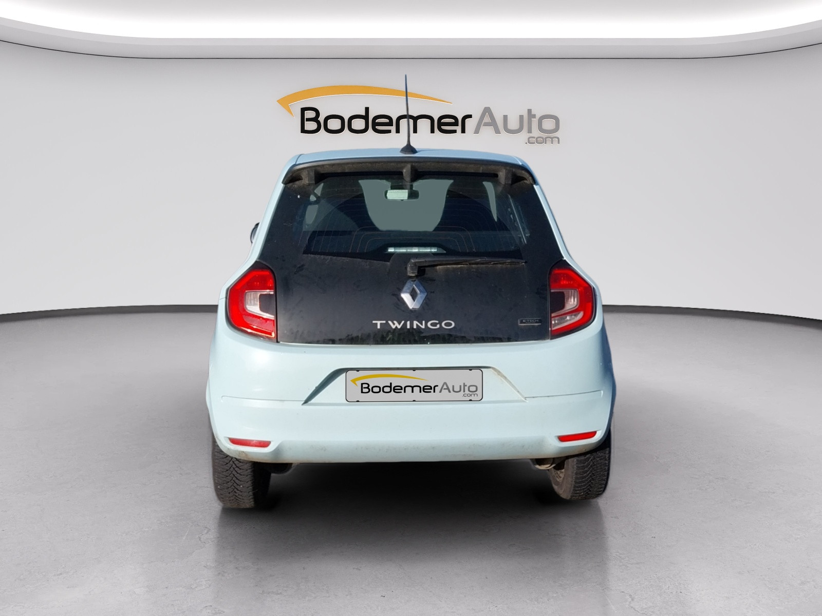 Vente en ligne Renault Twingo Electrique Twingo III E-Tech au prix de 12 990 €