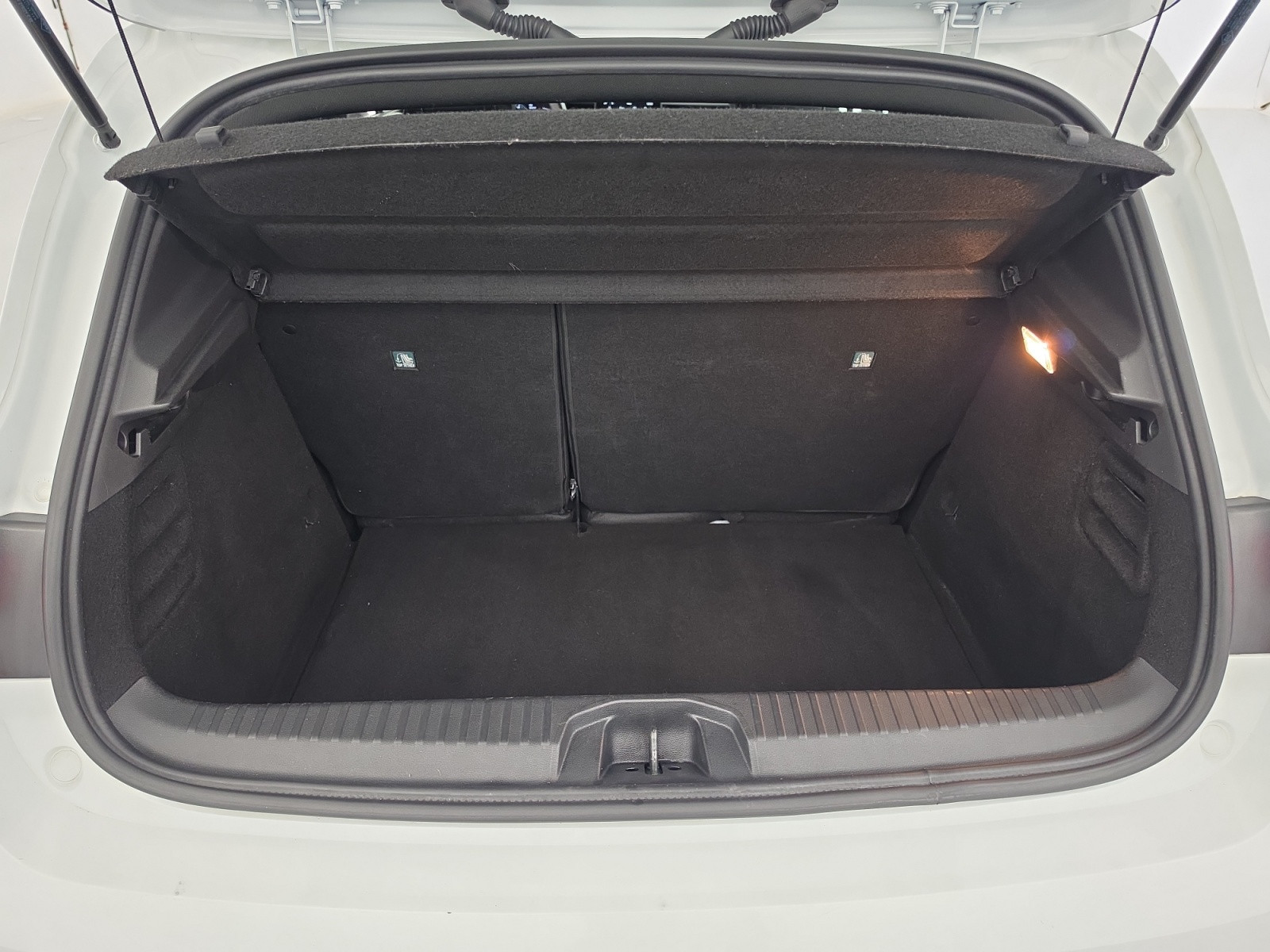 Vente en ligne Renault Clio 5 Clio Blue dCi 100 - 21N au prix de 12 990 €
