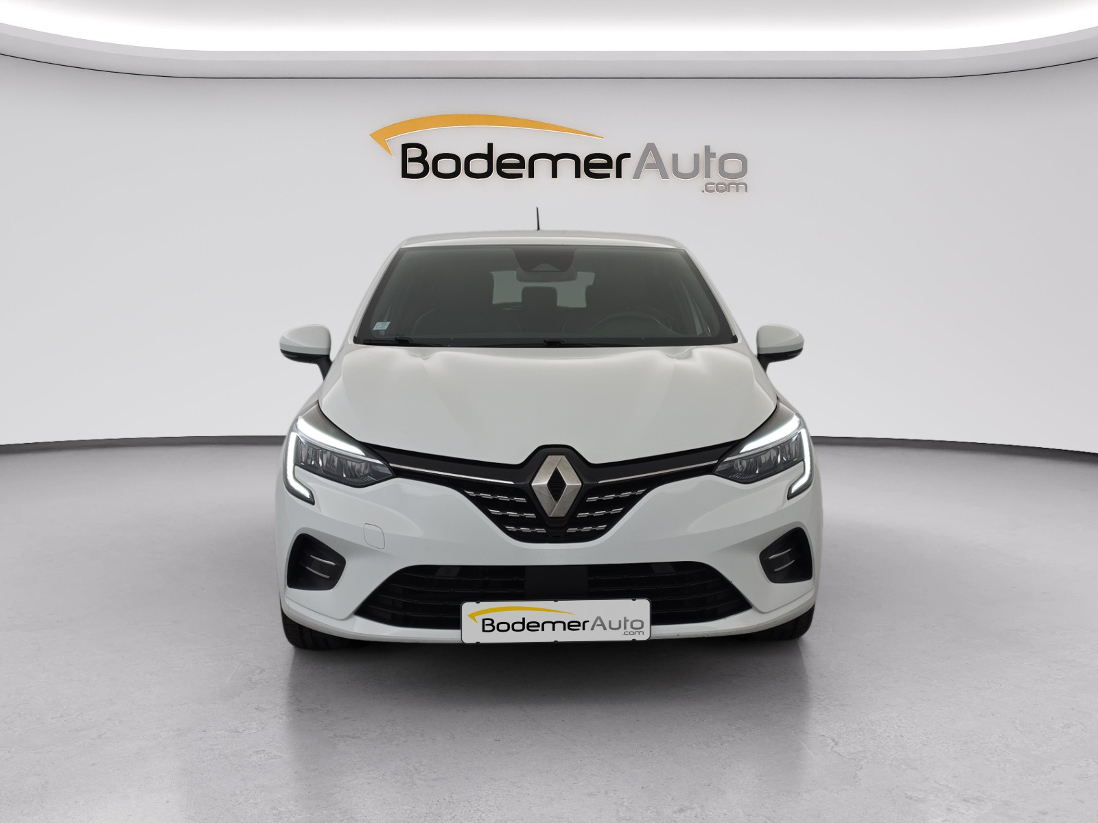 Vente en ligne Renault Clio 5 Clio Blue dCi 100 - 21N au prix de 12 990 €
