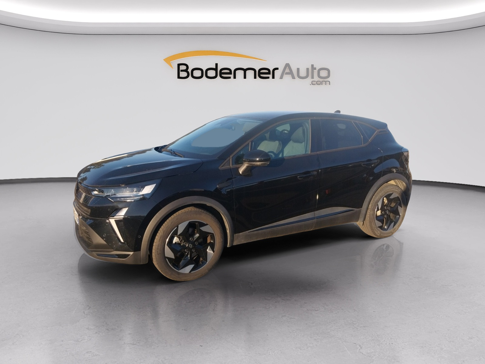 Renault Captur  E-Tech full hybrid 145 ch occasion de 2024 en vente à Vire