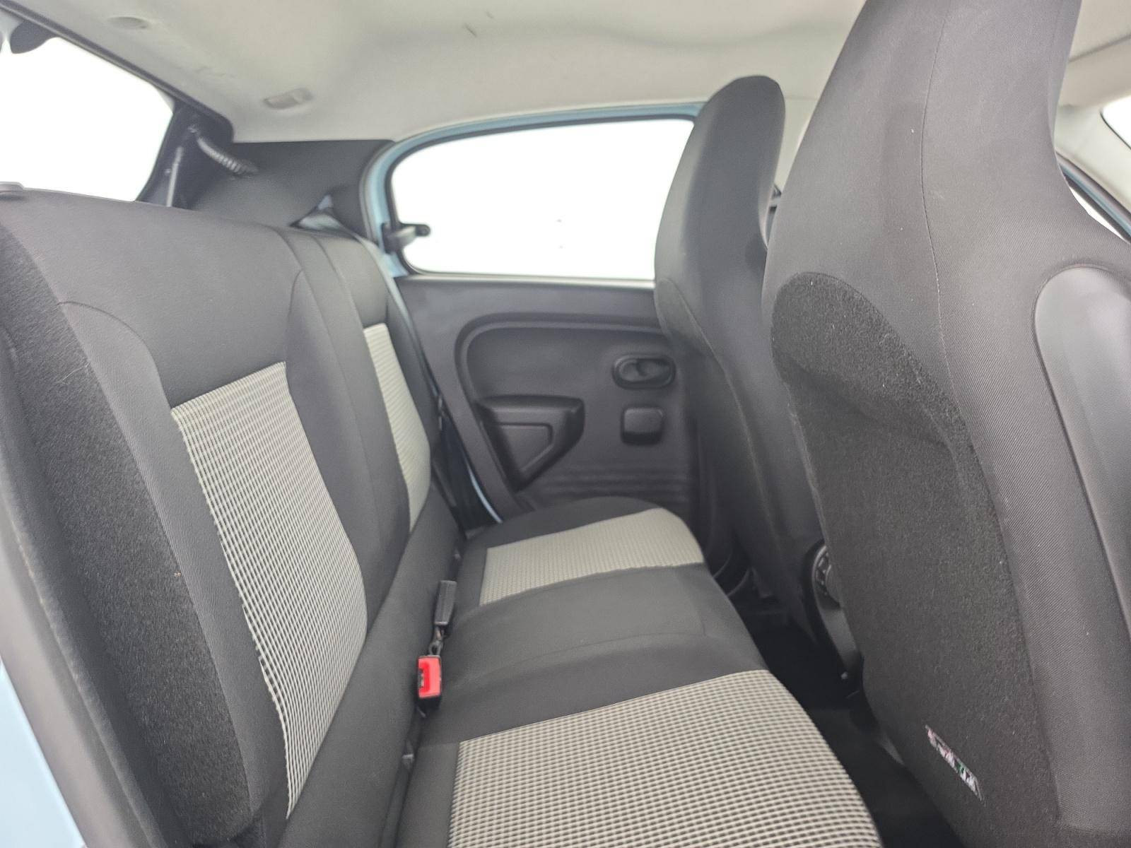 Vente en ligne Renault Twingo Electrique Twingo III E-Tech au prix de 13 490 €