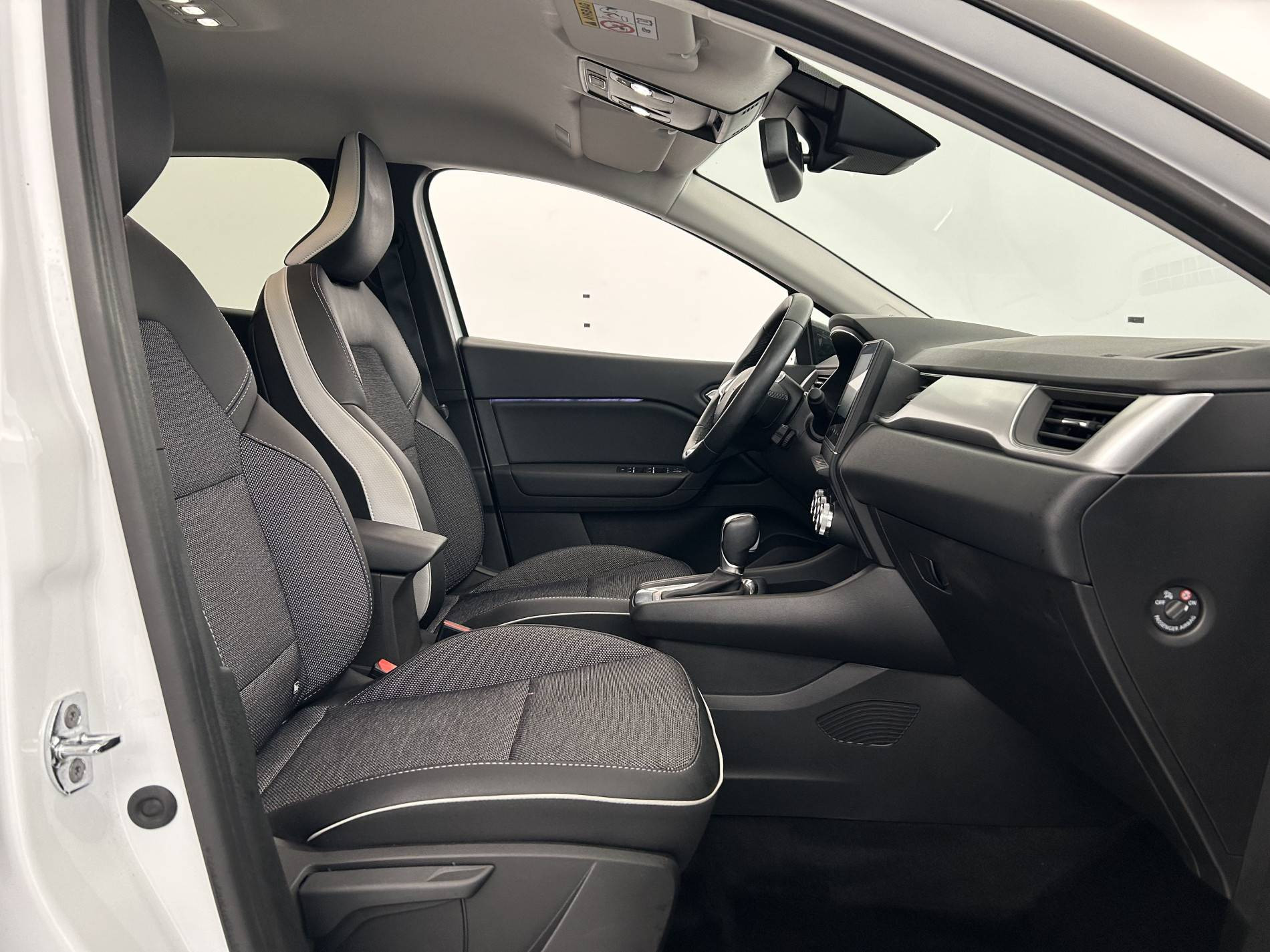 Vente en ligne Renault Captur  E-Tech 145 - 21 au prix de 18 490 €