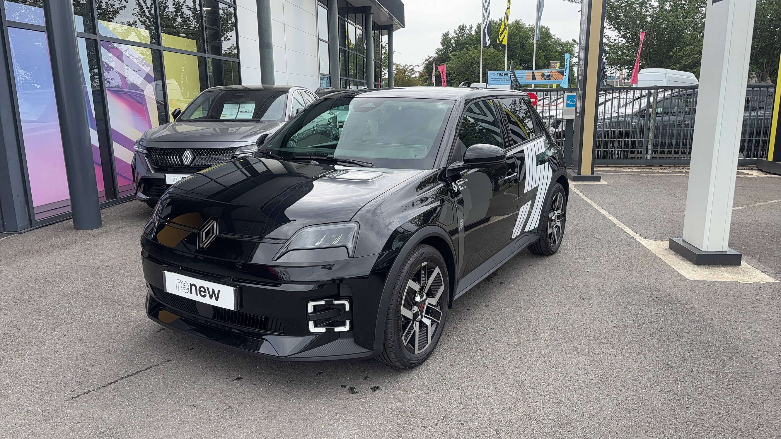 Renault R5 E-Tech  120 ch autonomie urbaine occasion de 2026 en vente à Vire