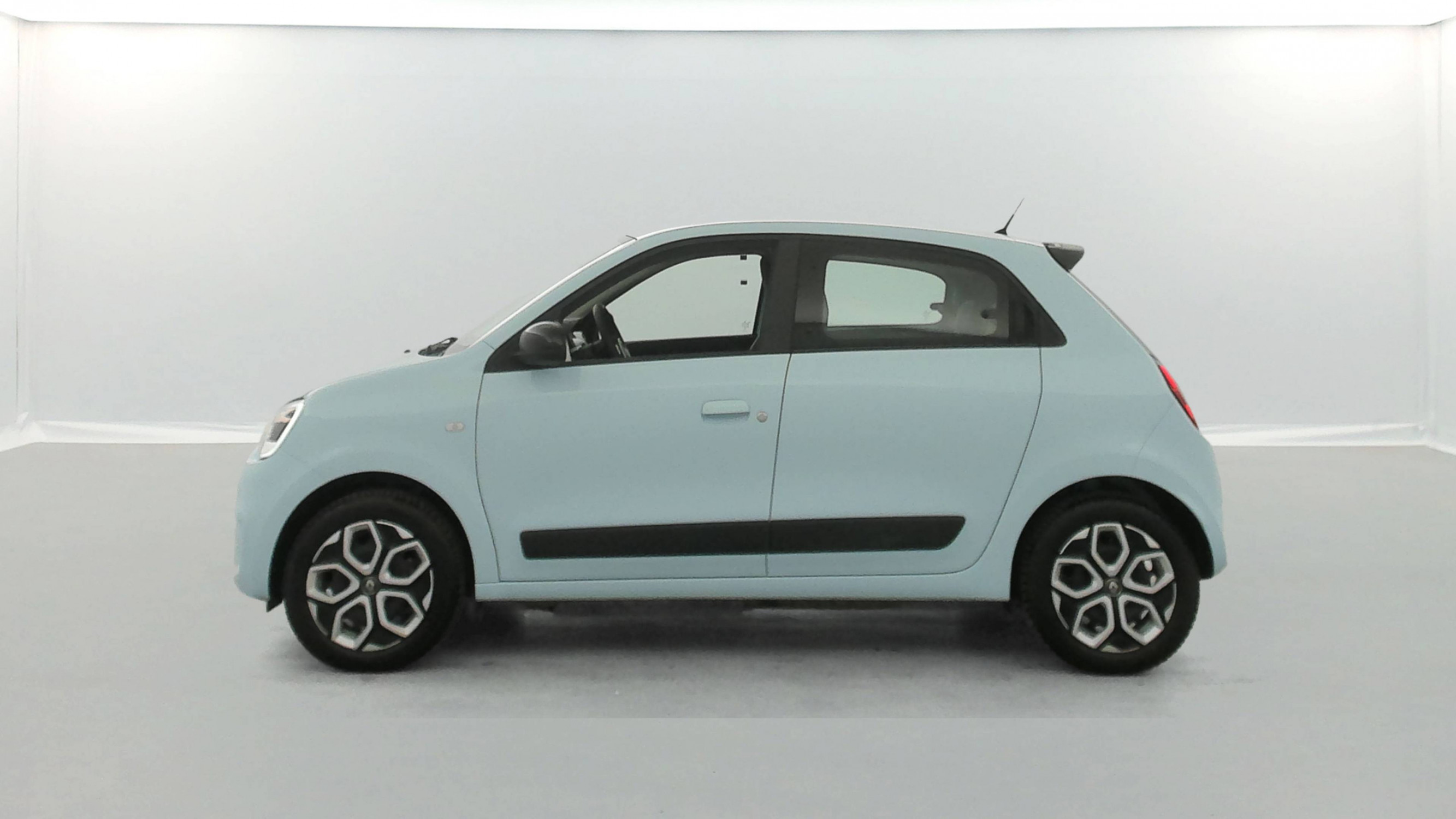 Vente en ligne Renault Twingo Electrique Twingo III E-Tech au prix de 13 490 €