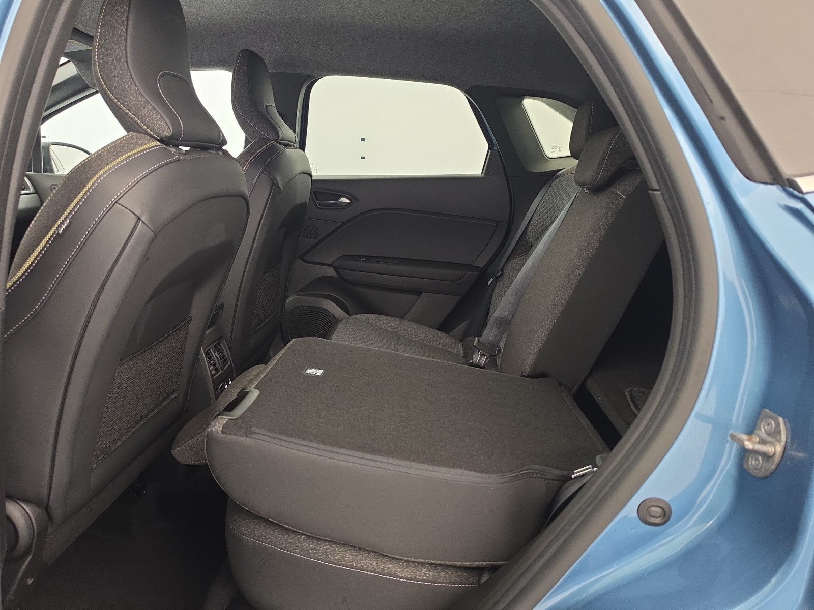 Vente en ligne Renault Symbioz  E-Tech full hybrid 145 au prix de 24 990 €