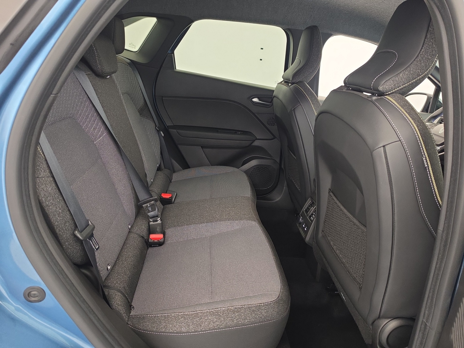Vente en ligne Renault Symbioz  E-Tech full hybrid 145 au prix de 24 990 €