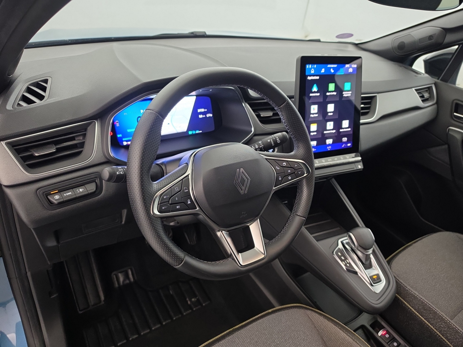 Vente en ligne Renault Symbioz  E-Tech full hybrid 145 au prix de 24 990 €