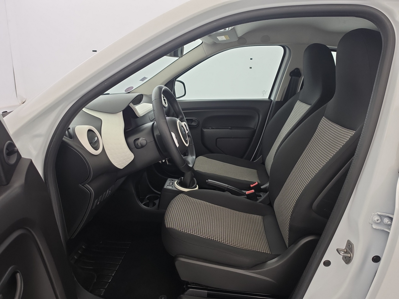 Vente en ligne Renault Twingo 3  SCe 65 - 20 au prix de 10 890 €