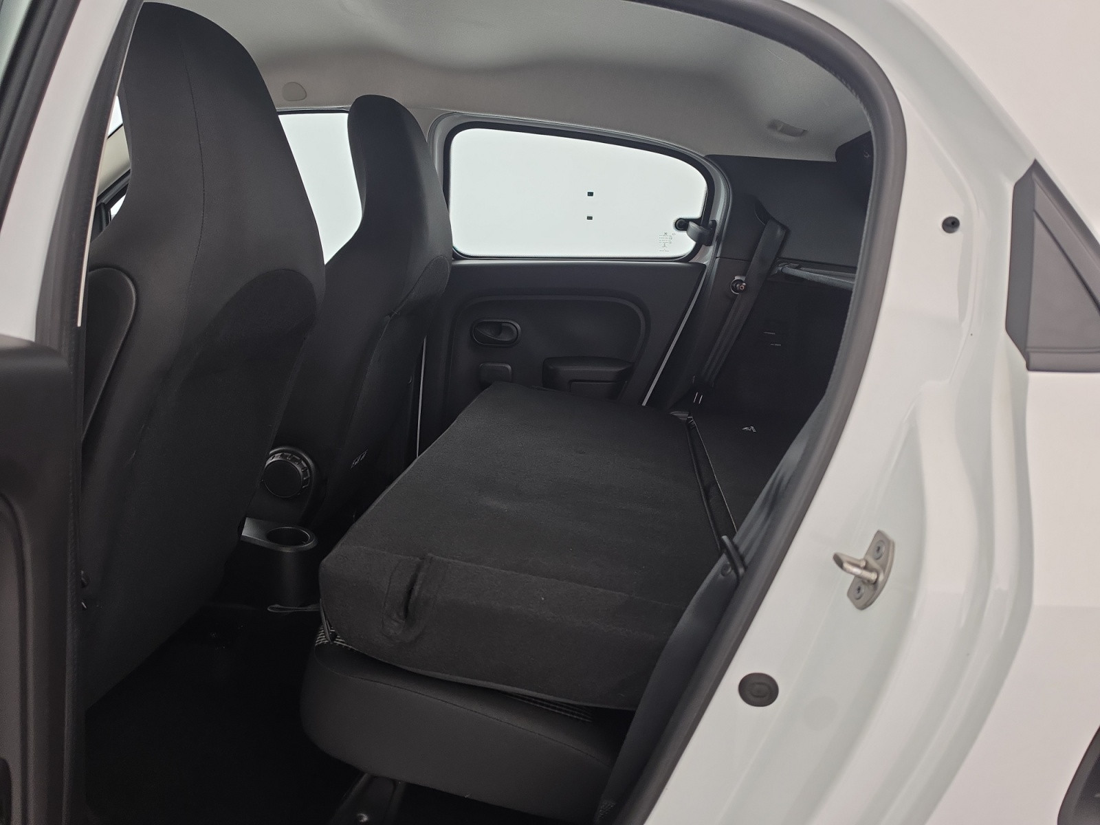 Vente en ligne Renault Twingo 3  SCe 65 - 20 au prix de 10 890 €