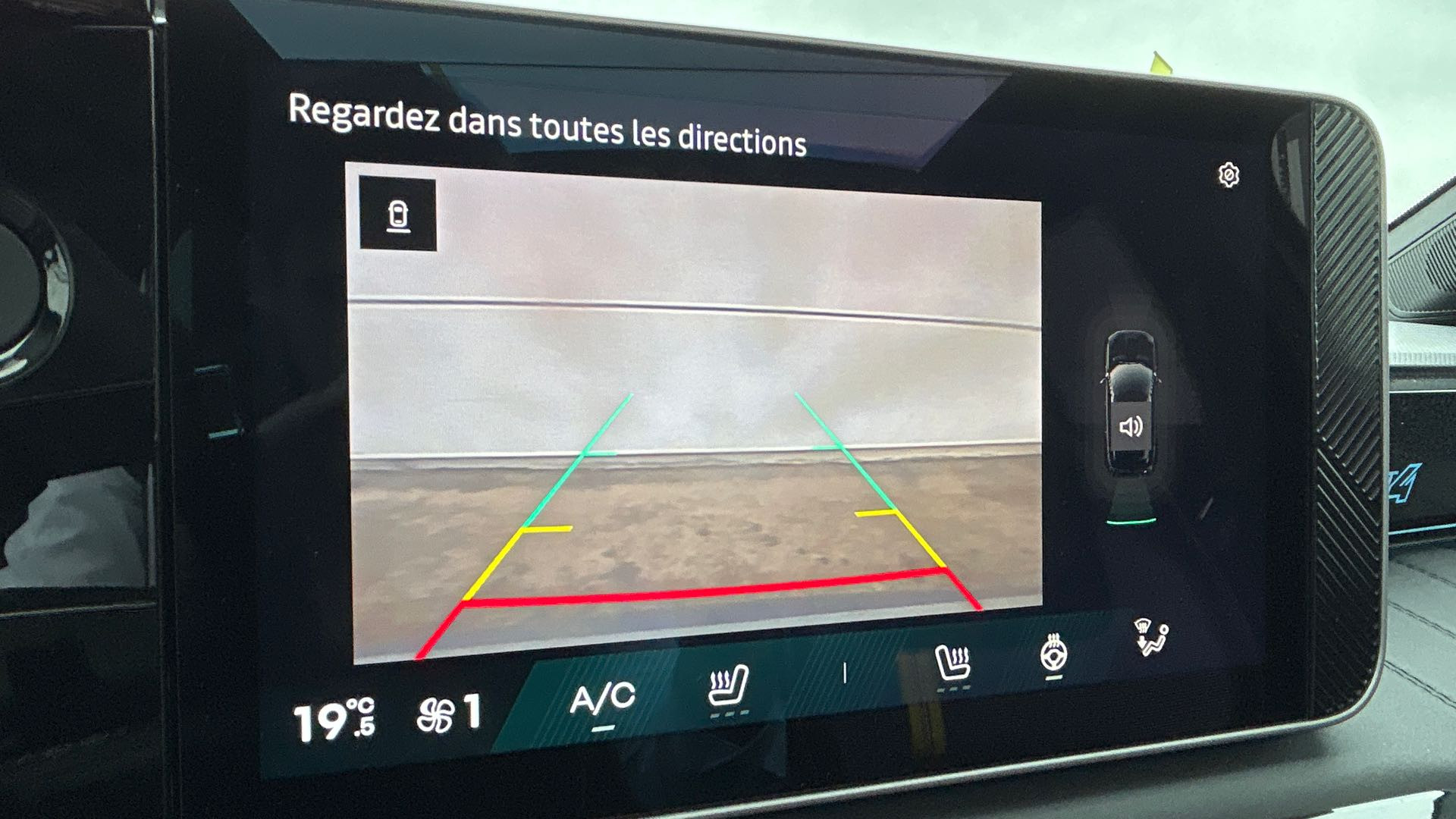Vente en ligne Renault R4 E-Tech  150 ch autonomie confort au prix de 37 980 €