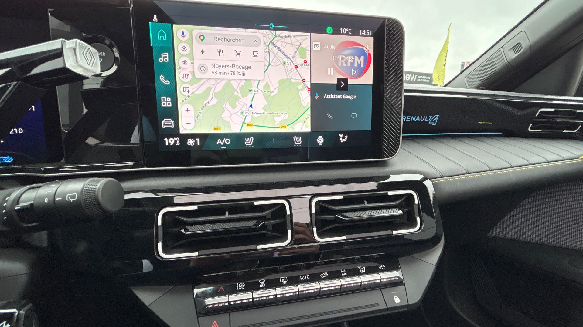 Vente en ligne Renault R4 E-Tech  150 ch autonomie confort au prix de 37 980 €