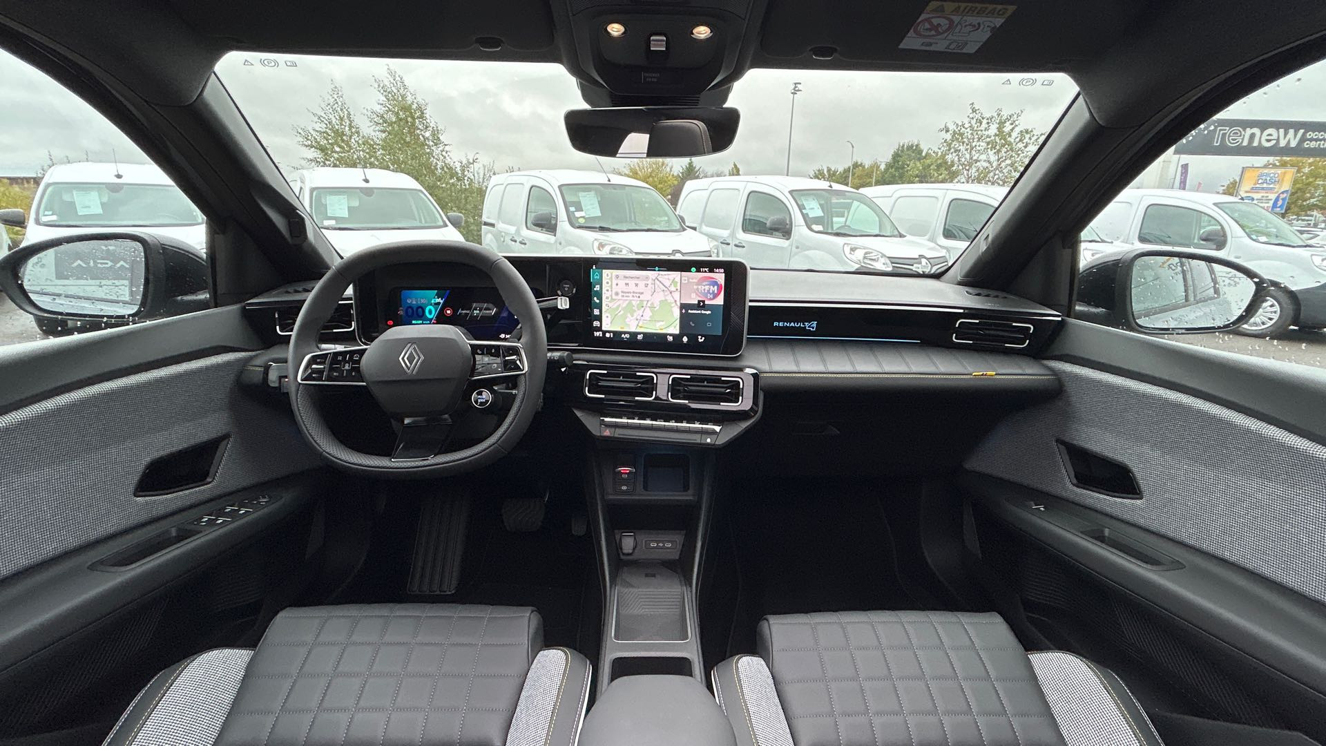 Vente en ligne Renault R4 E-Tech  150 ch autonomie confort au prix de 37 980 €