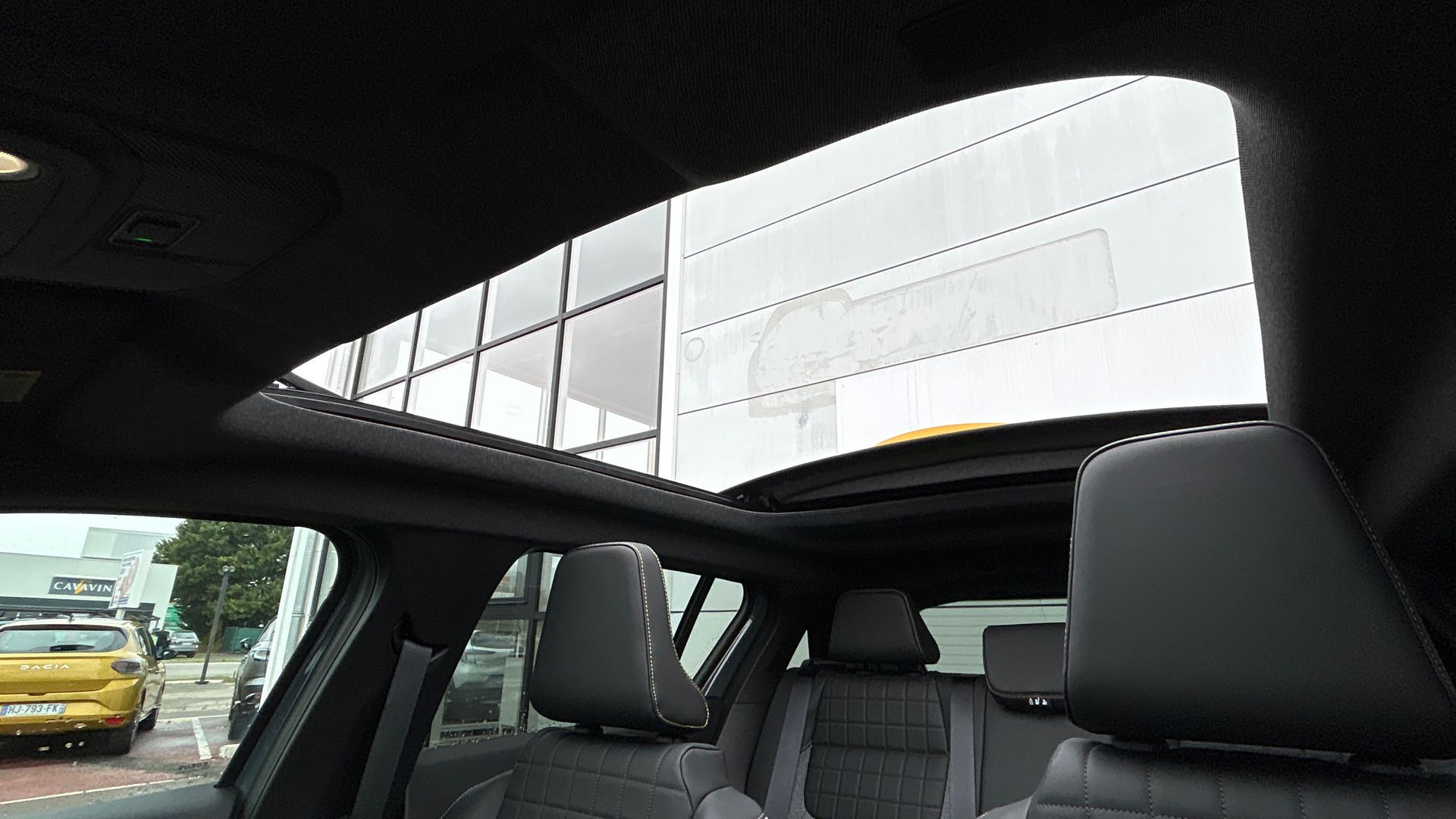 Vente en ligne Renault R4 E-Tech  150 ch autonomie confort au prix de 37 980 €