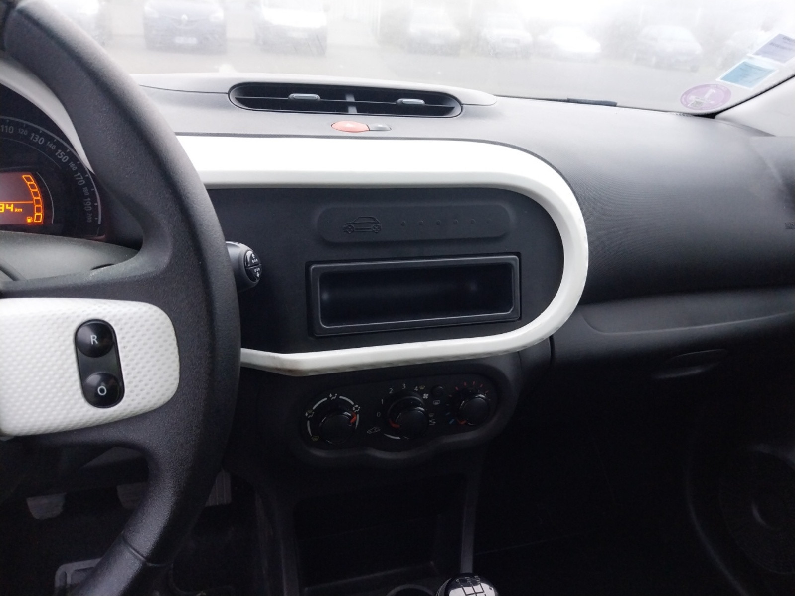 Vente en ligne Renault Twingo 3  SCe 65 - 20 au prix de 10 890 €