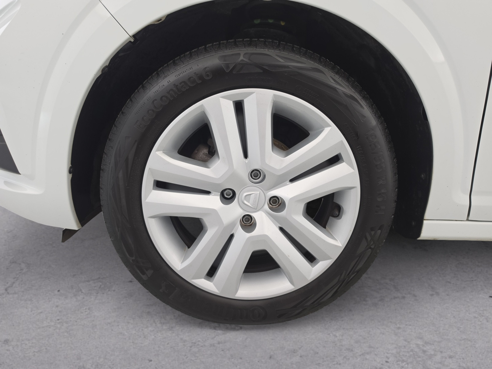 Vente en ligne Dacia Sandero  SCe 65 au prix de 10 990 €