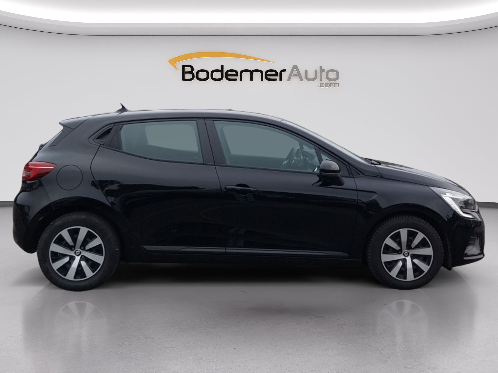 Vente en ligne Renault Clio 5 Clio TCe 90 au prix de 13 990 €