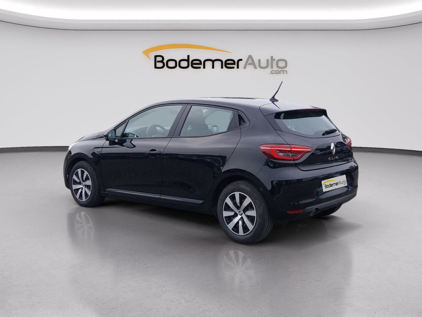 Vente en ligne Renault Clio 5 Clio TCe 90 au prix de 13 990 €