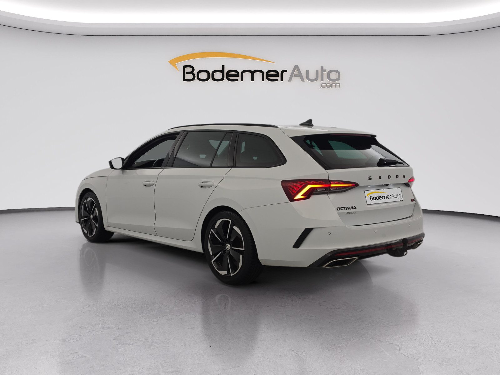 Vente en ligne Skoda Octavia Combi  2.0 TDI 200 ch DSG7 au prix de 26 900 €